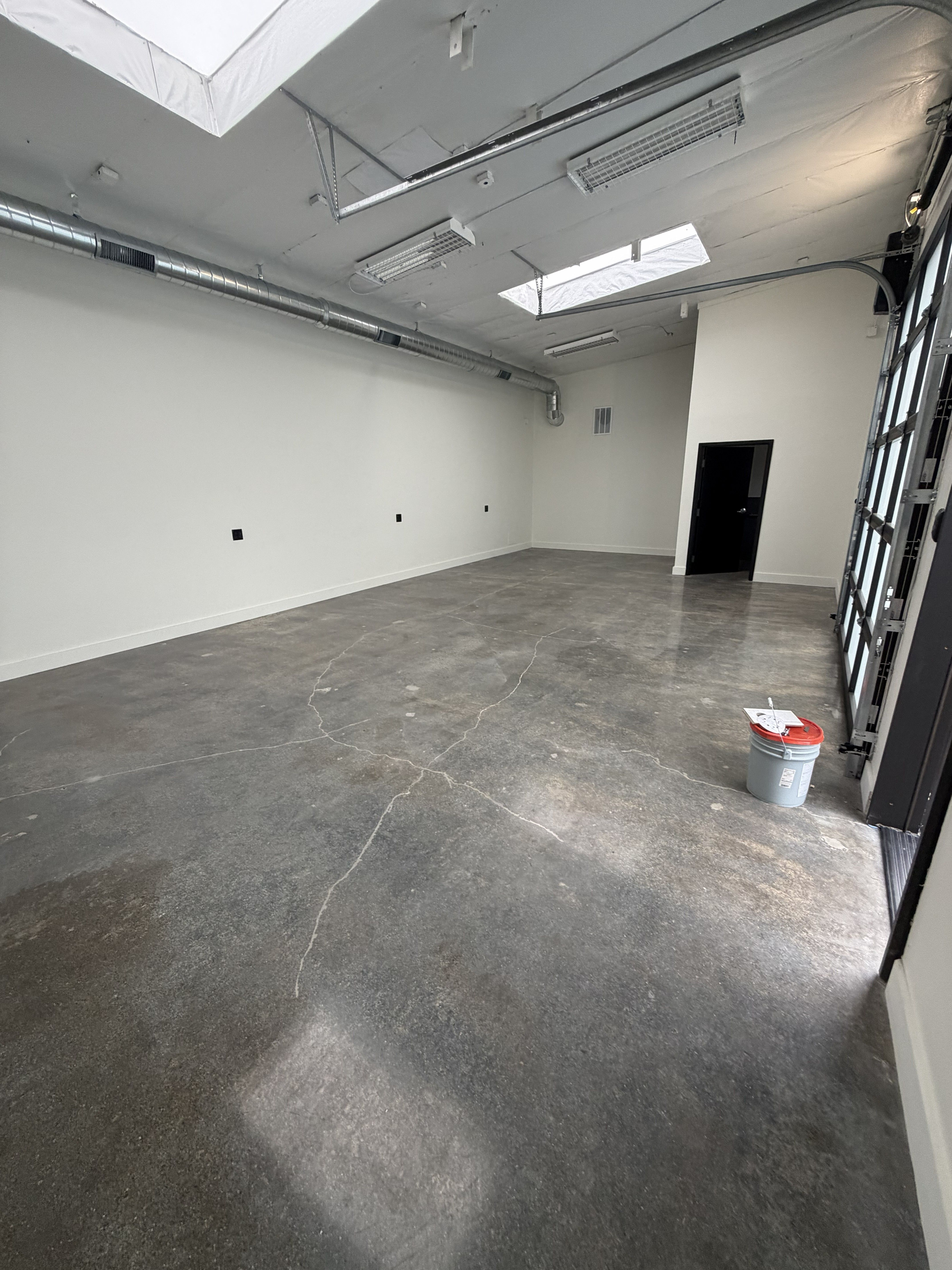 Bright, Sunlit Office Space in Redwood City