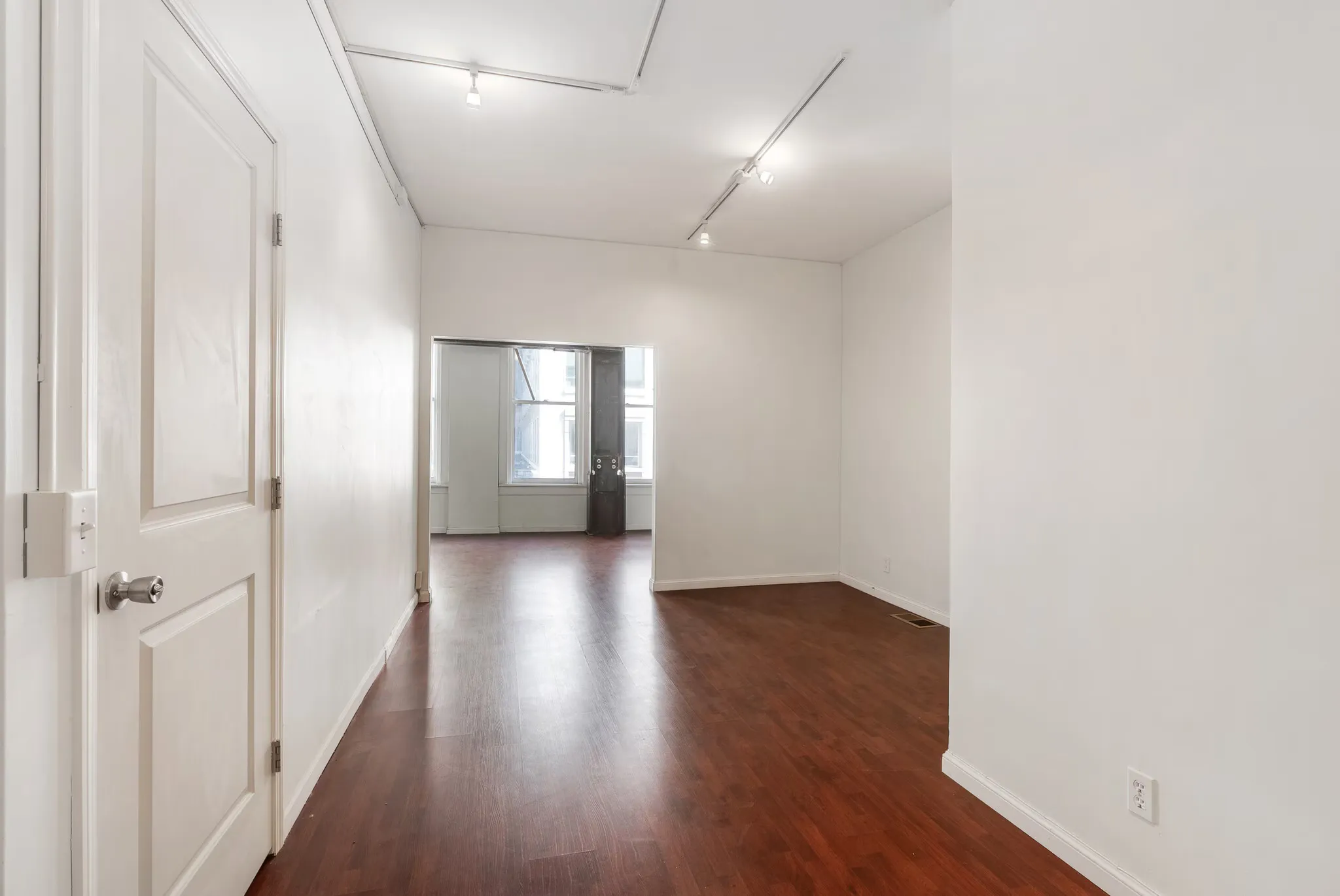 Efficient & Industrial Office on Prime Kearny Street