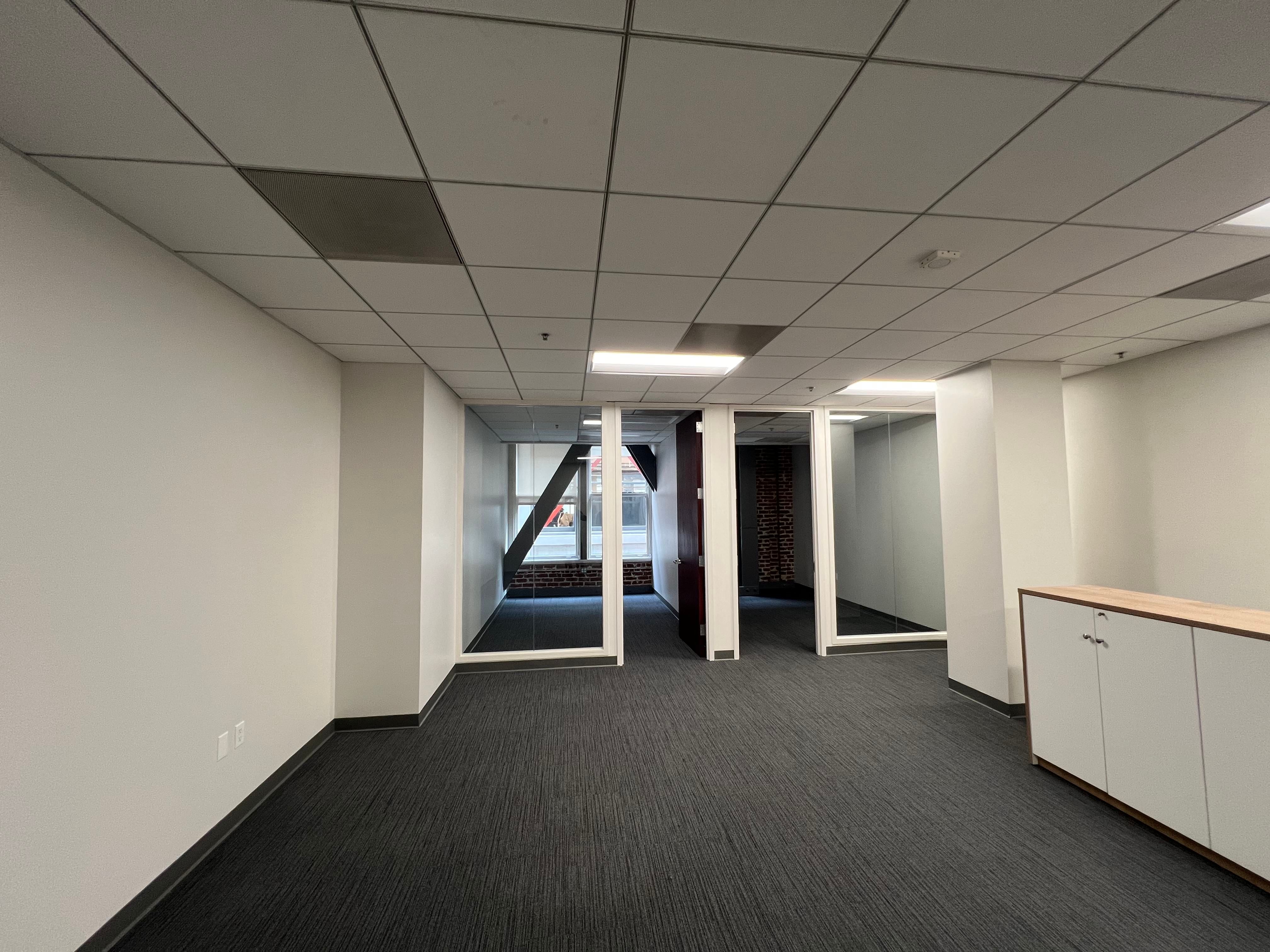Stylish Union Square Office with Modern Amenities