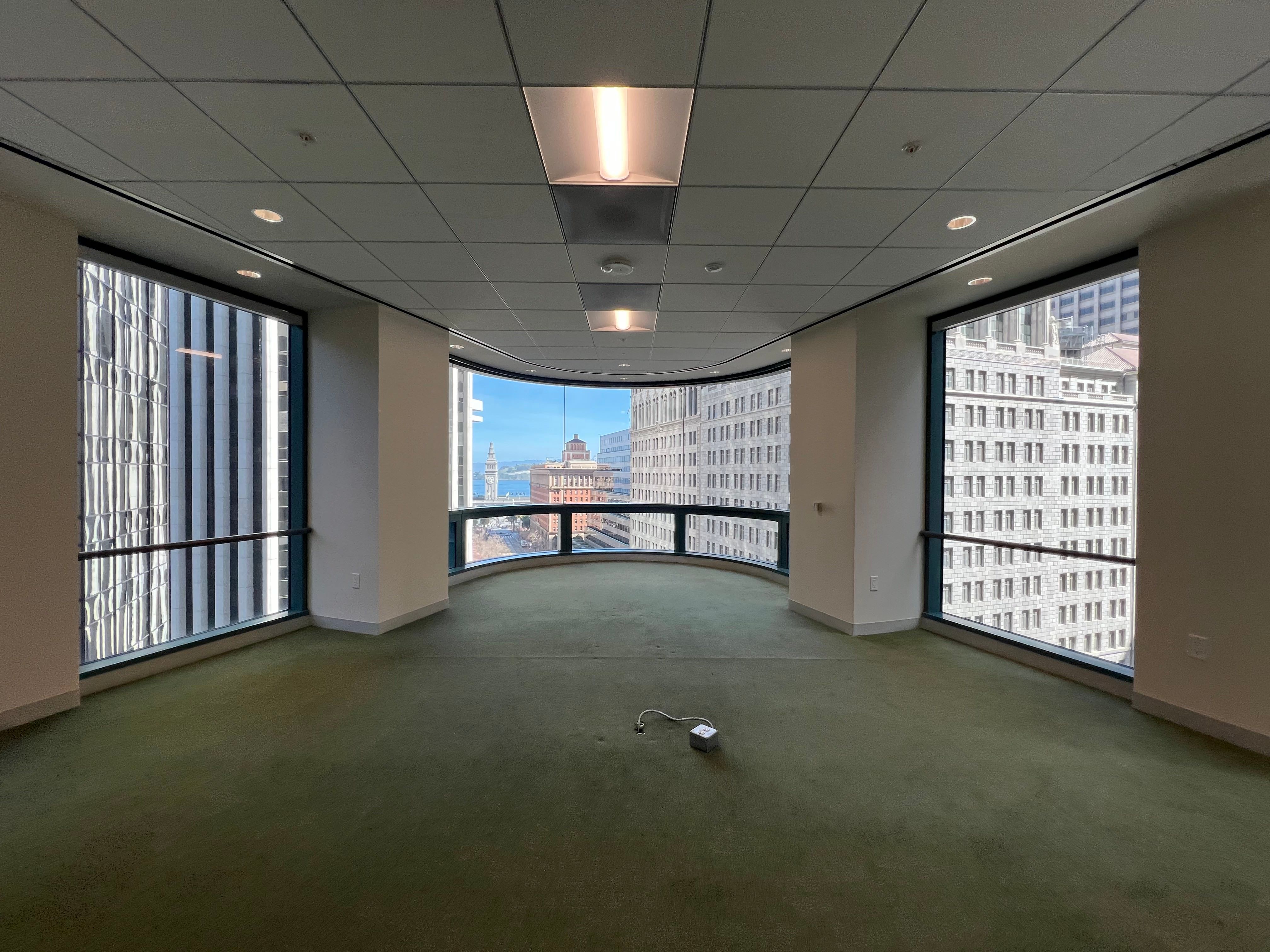 Bright Office Space in SF Financial District
