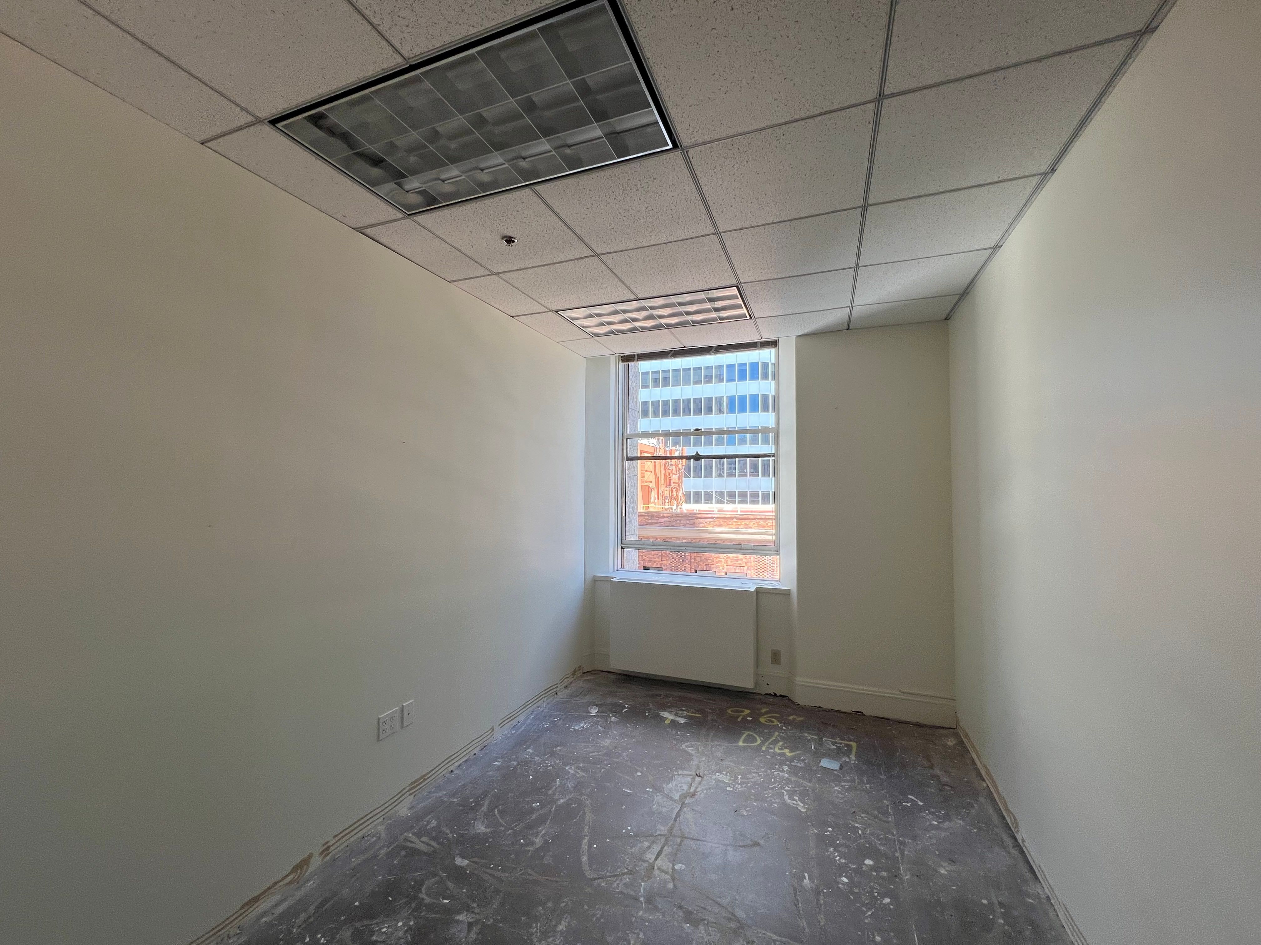 Bright Financial District Office with Natural Light