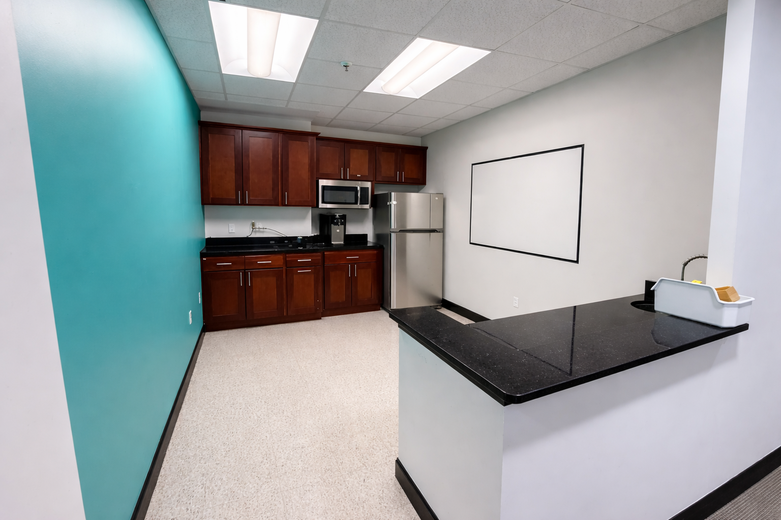 Vibrant Dynamic Office Space in Back Bay 