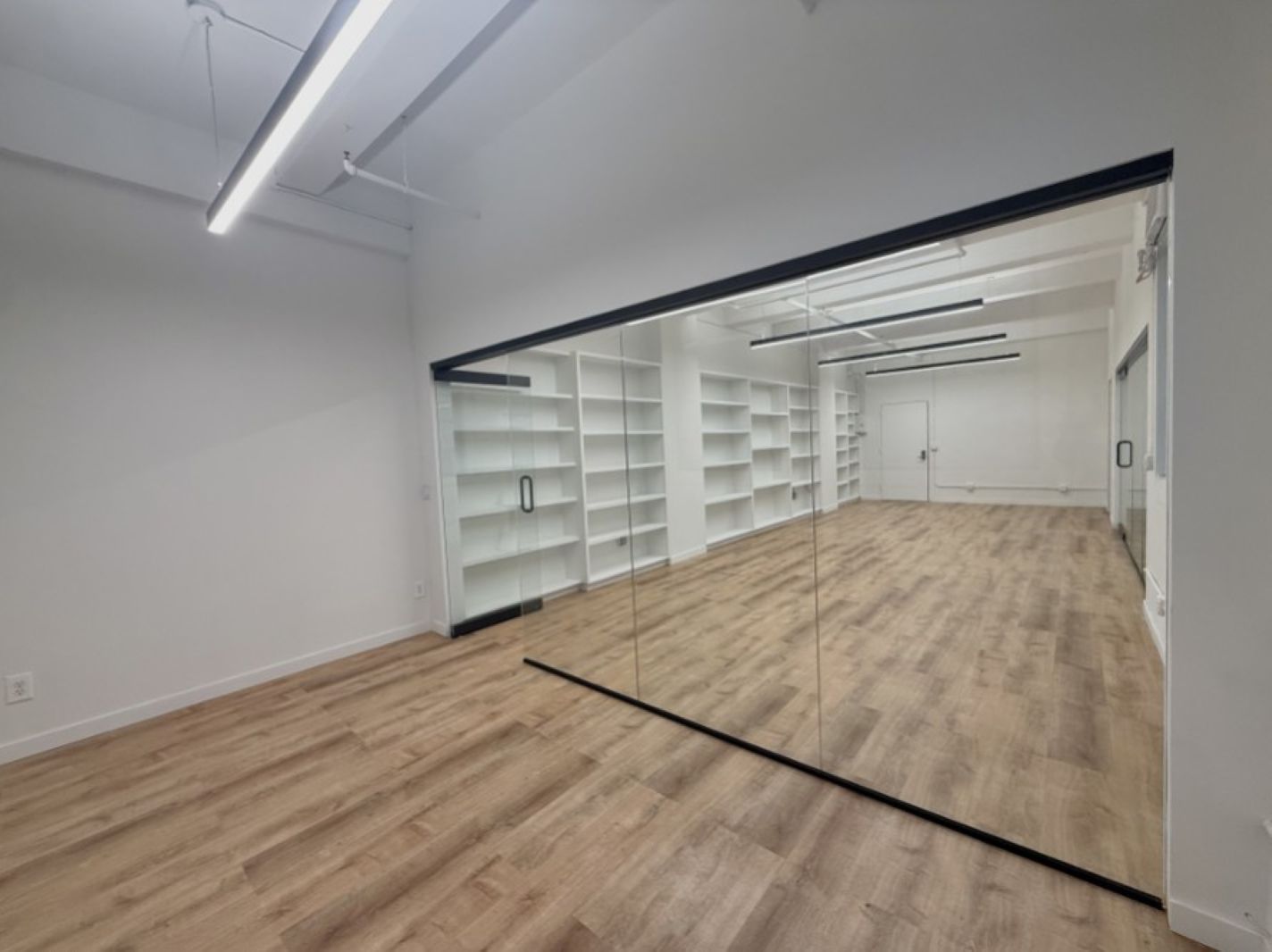 Bright Chelsea Office with Natural Light