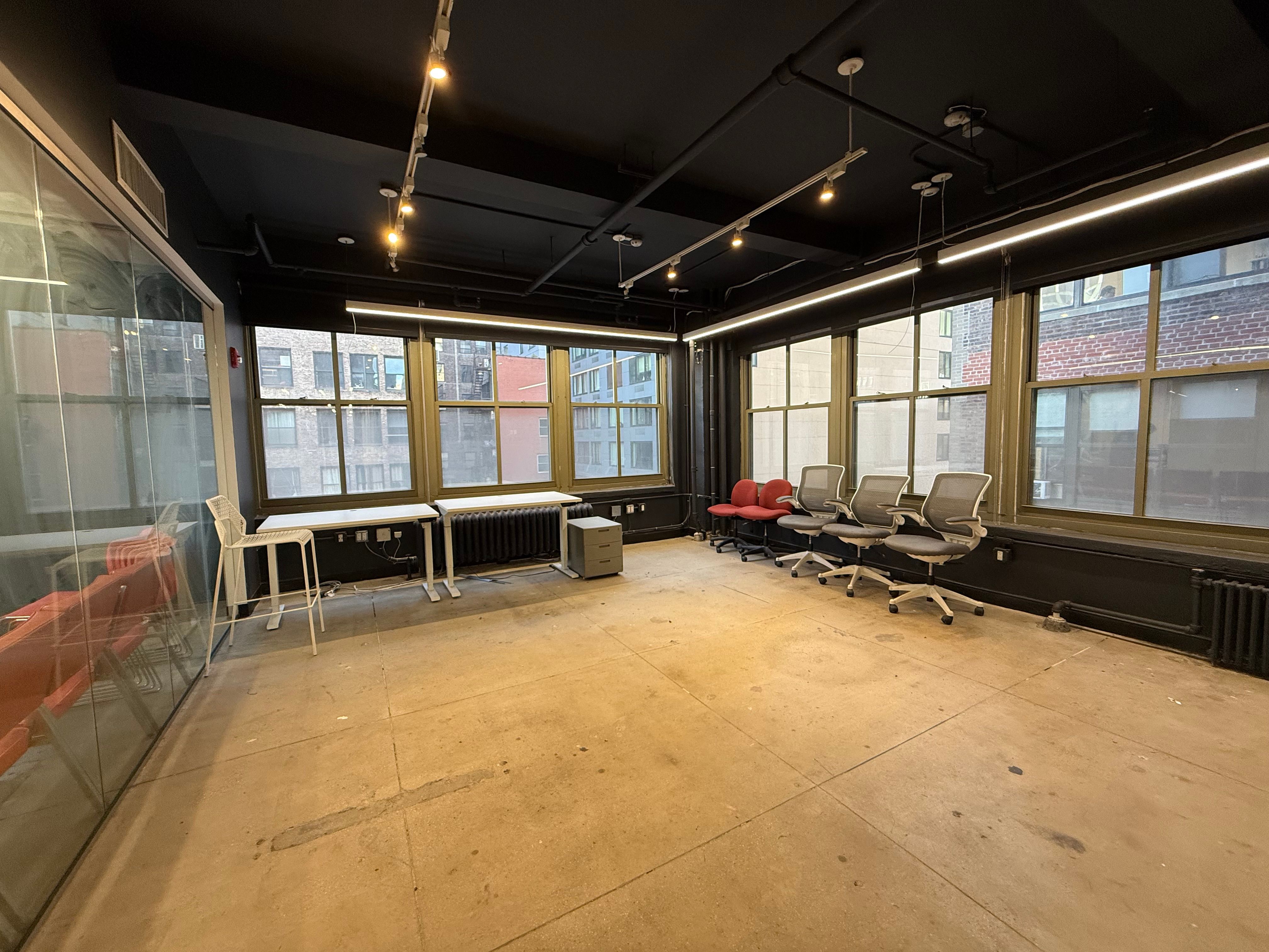 Bright Modern Chelsea Office with Natural Light