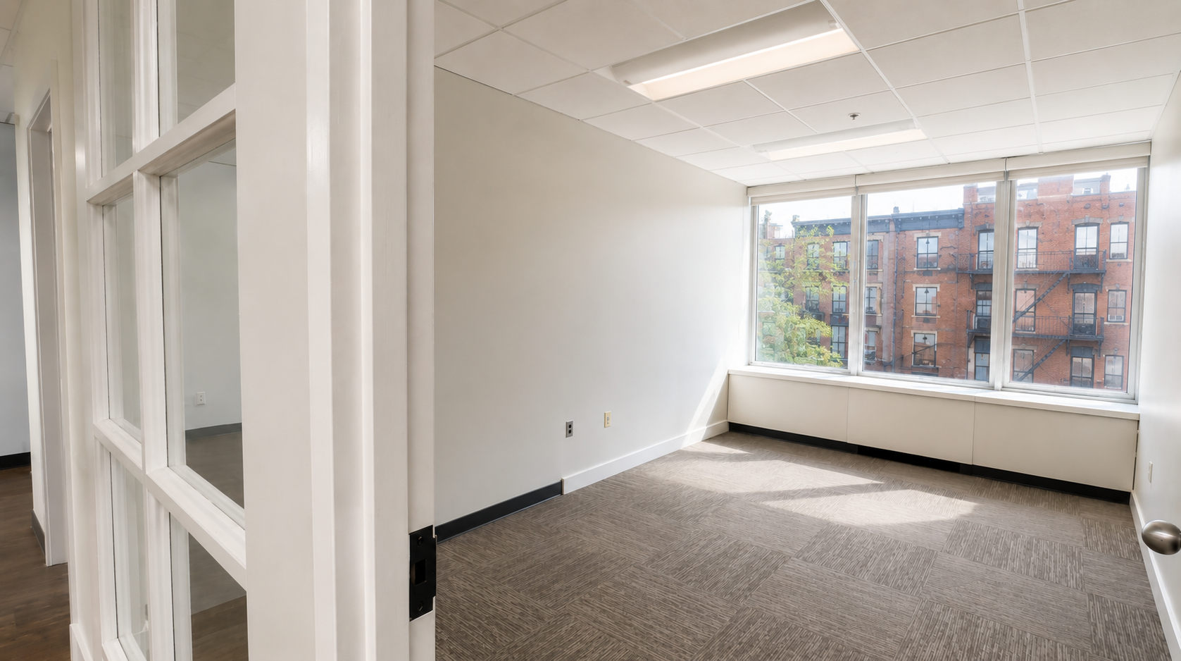 Bright & Sleek Office Space in Vibrant Back Bay