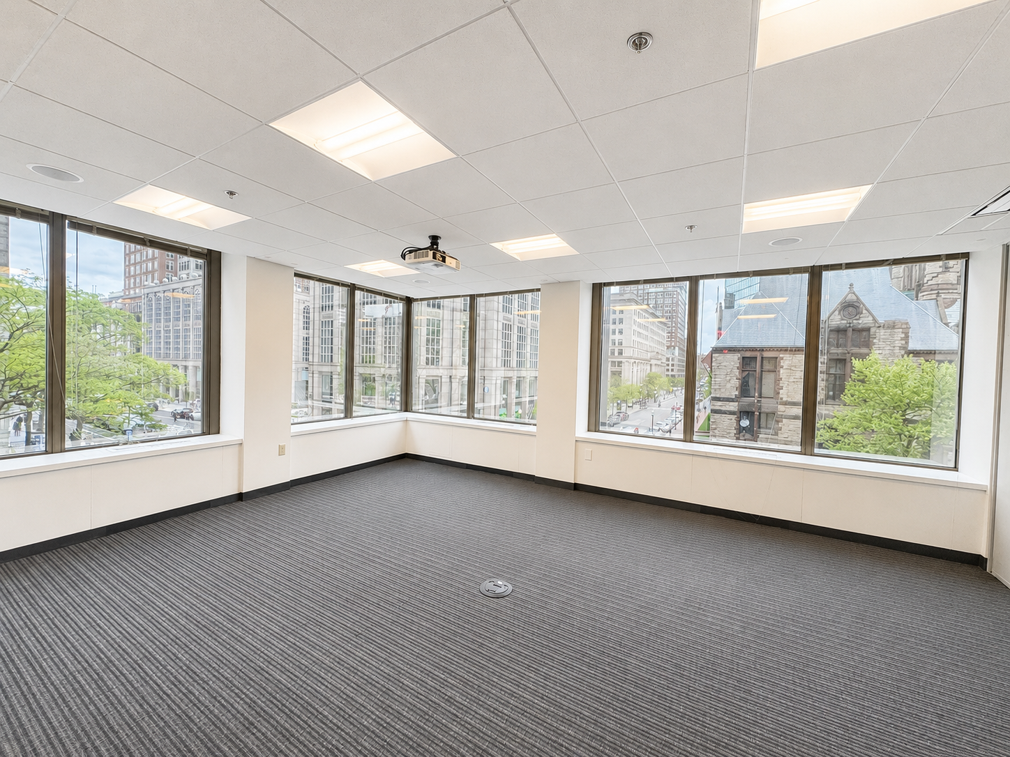 Bright Open Office Space in Vibrant Back Bay