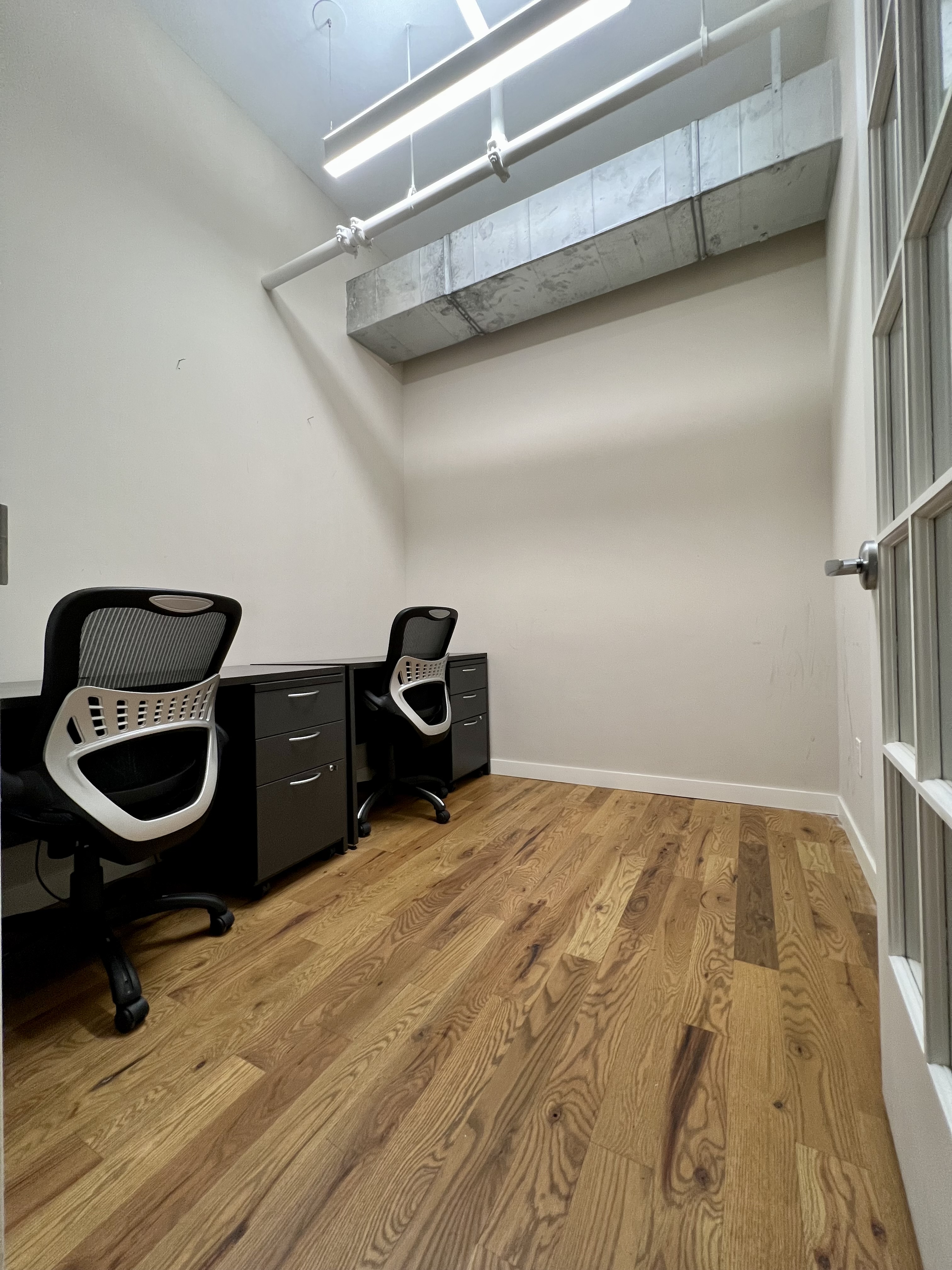 Bright Creative Office in NYC's Financial District