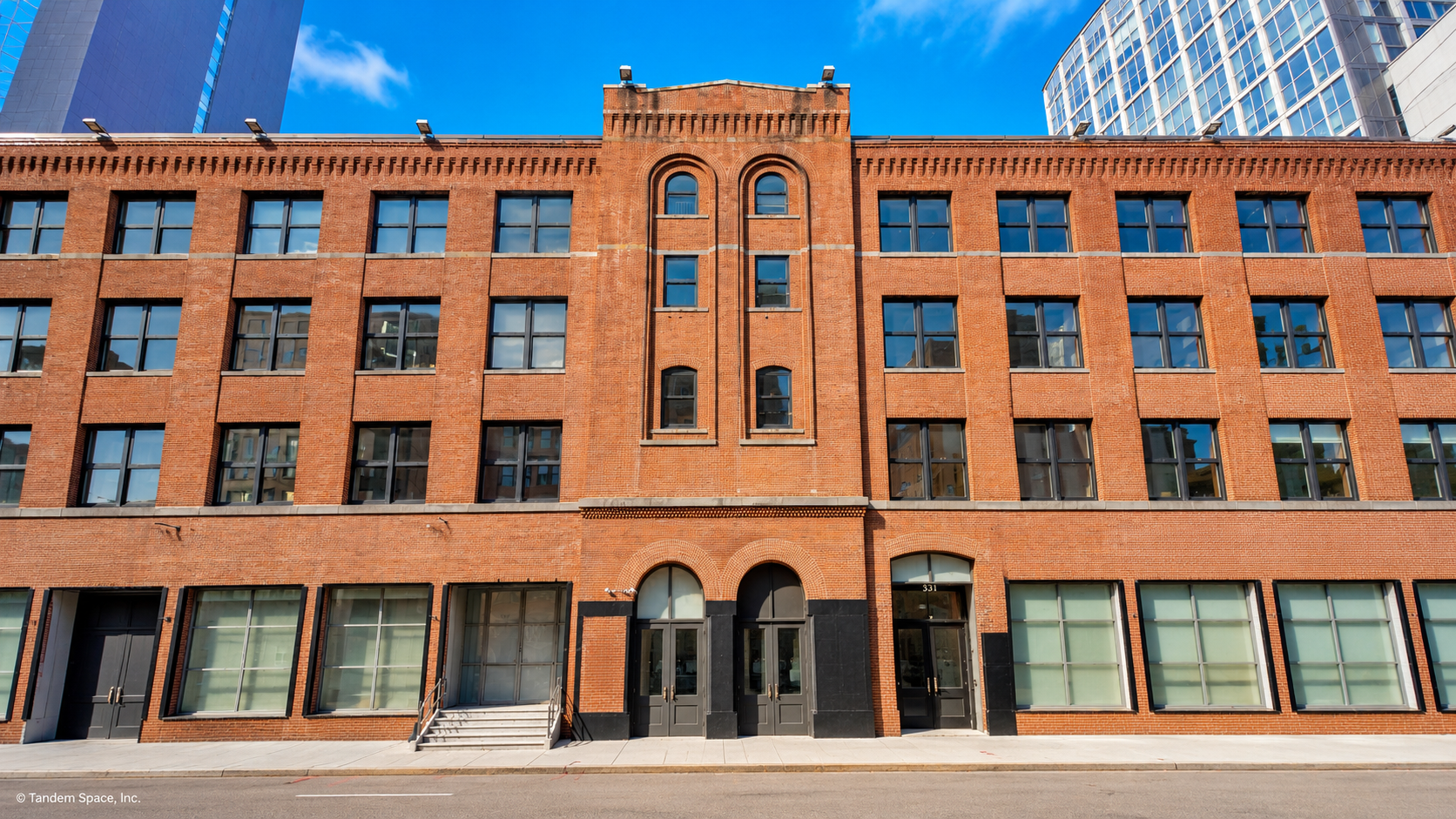 Full Floor in the Heart of the Gallery District 