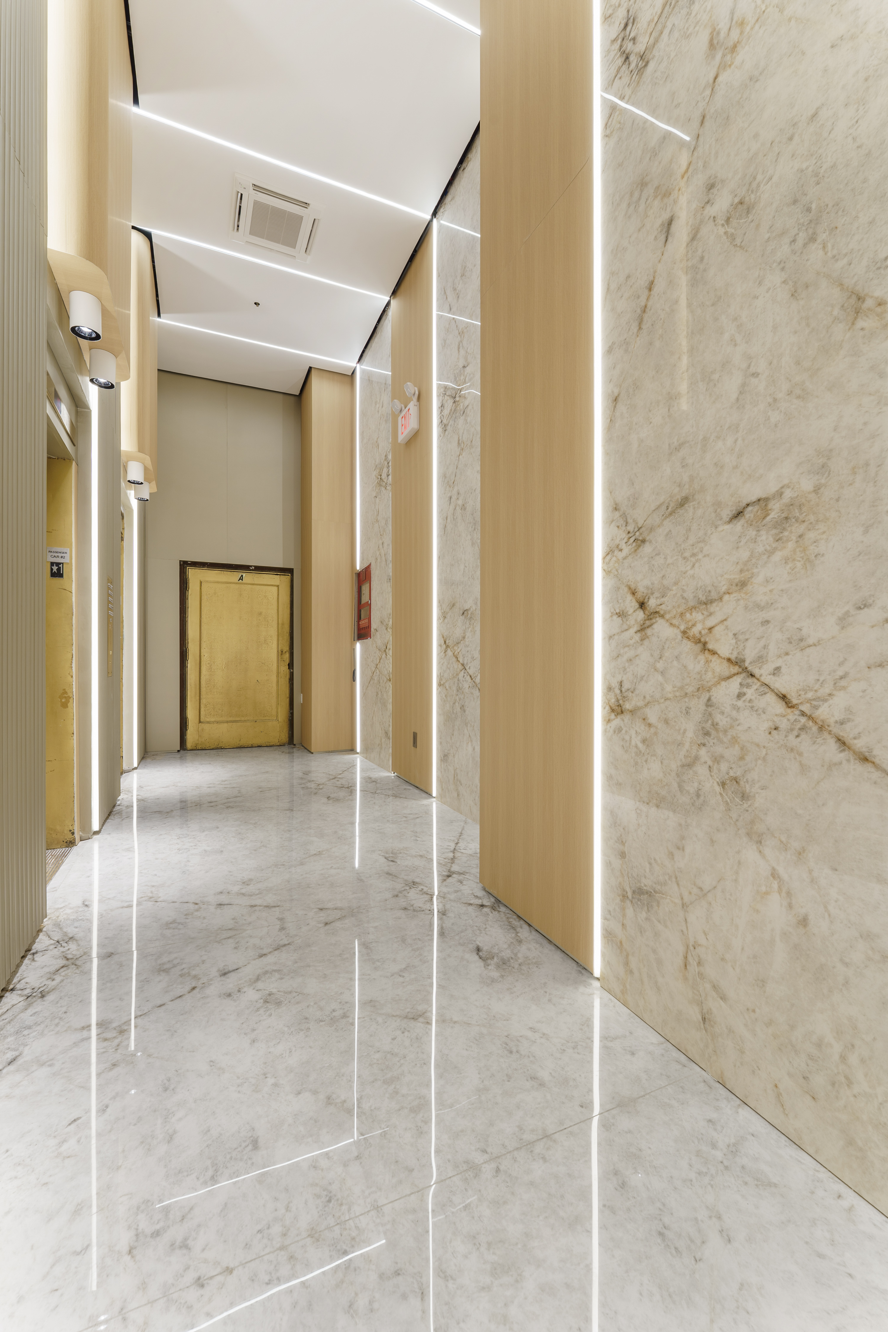 Modern Office Space in Vibrant Herald Square