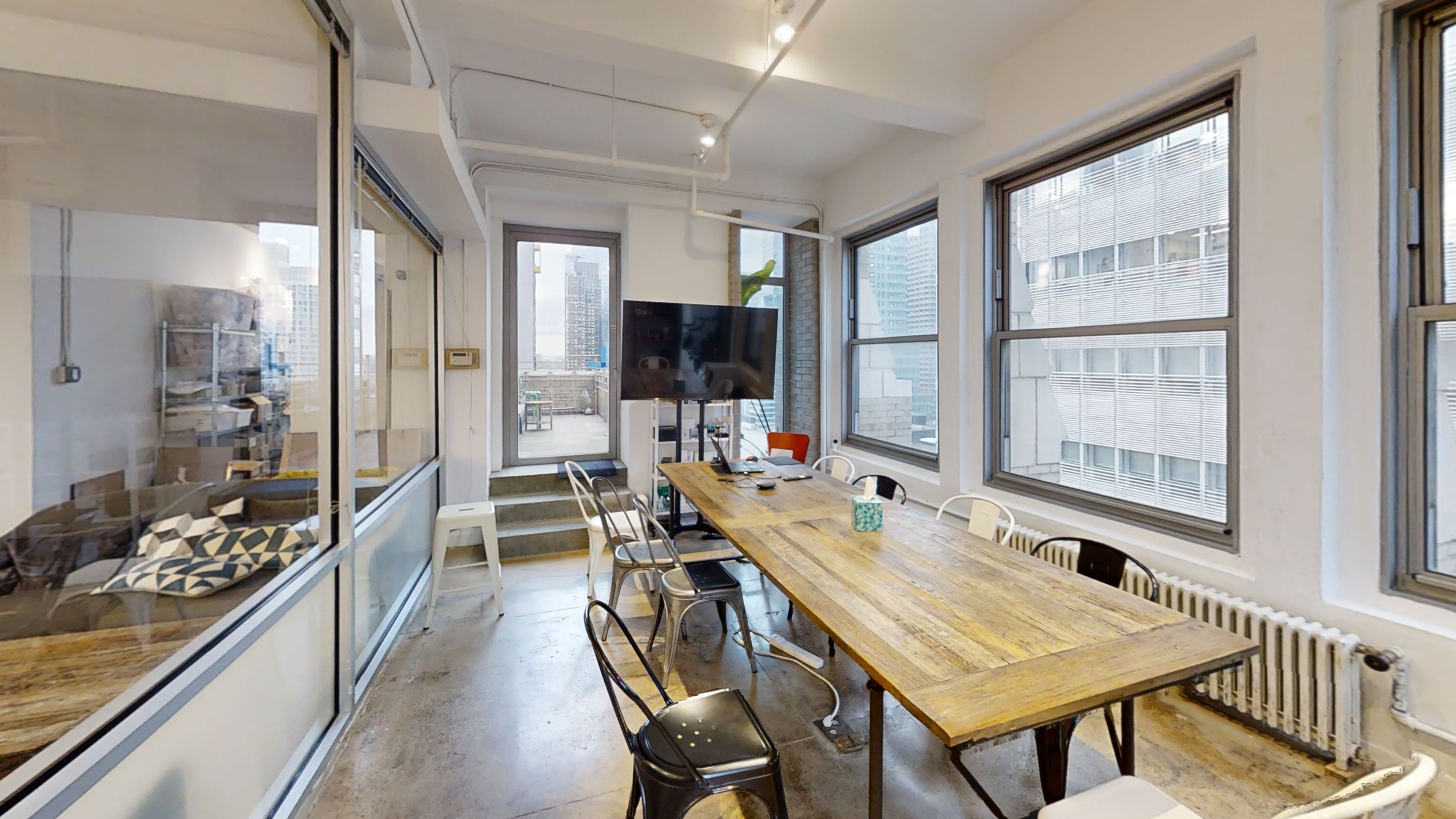 Bright, Inviting Office in NYC's Garment District