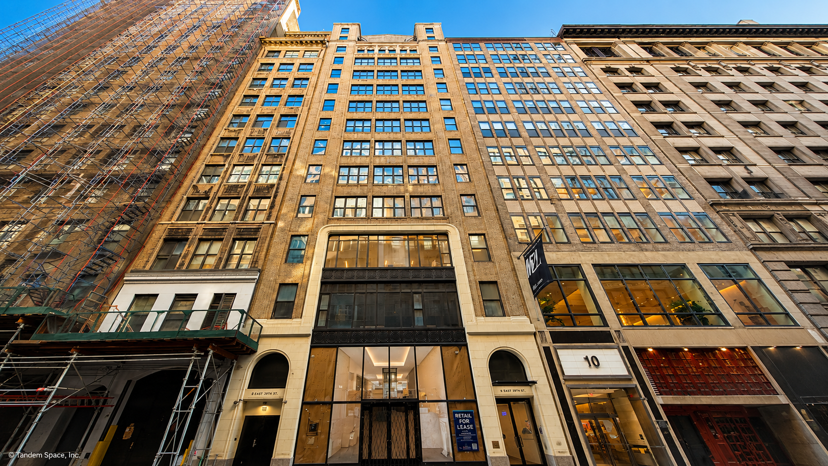 Glass-Roomed Midtown Office
