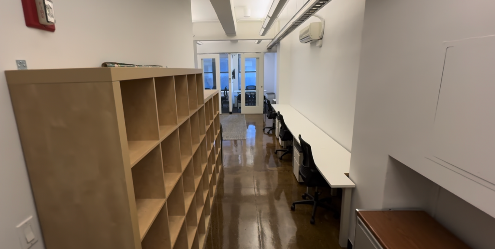 Plug and Play Office in Midtown South