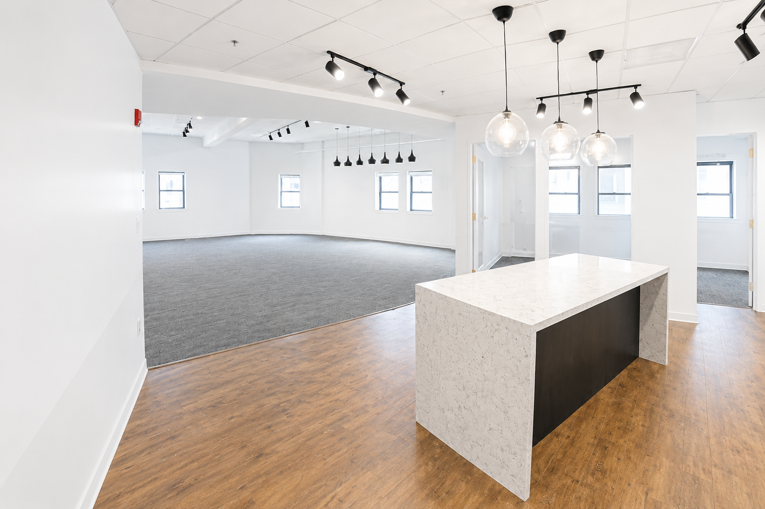 Bright, Inviting Office in Downtown Boston