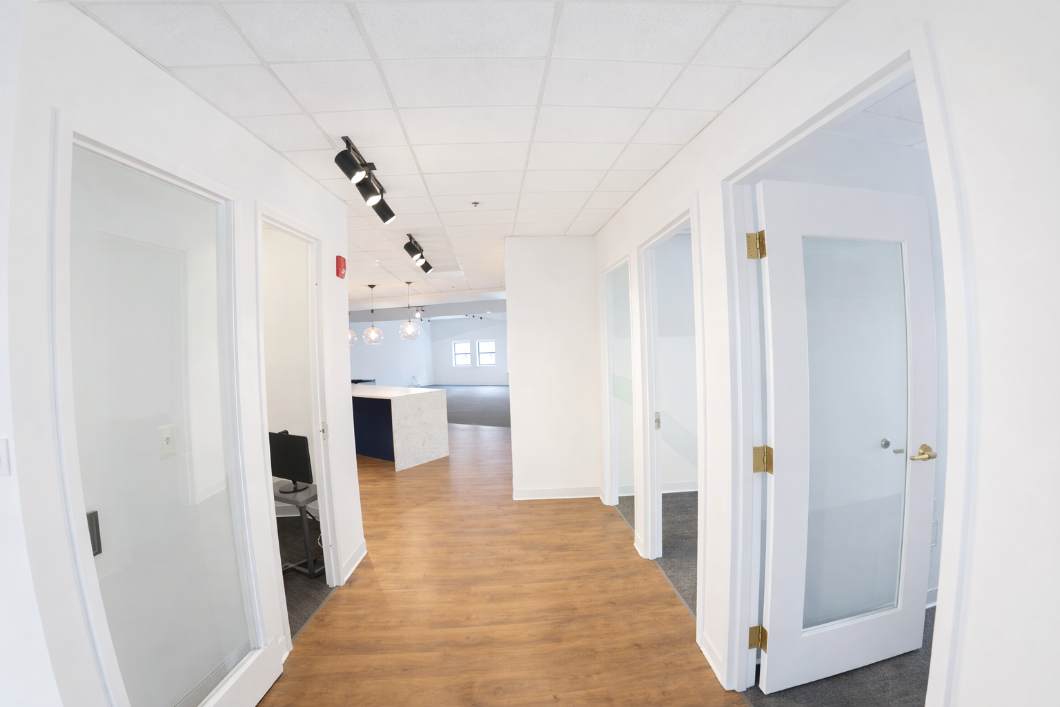 Bright, Inviting Office in Downtown Boston