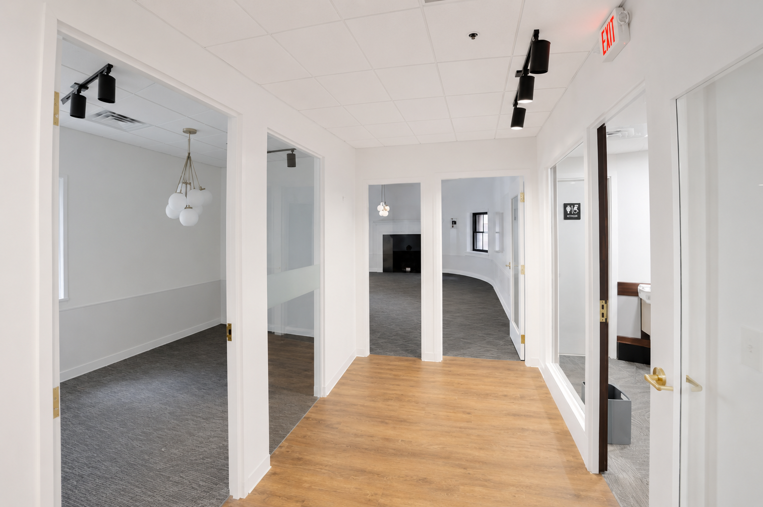 Bright, Inviting Office in Downtown Boston