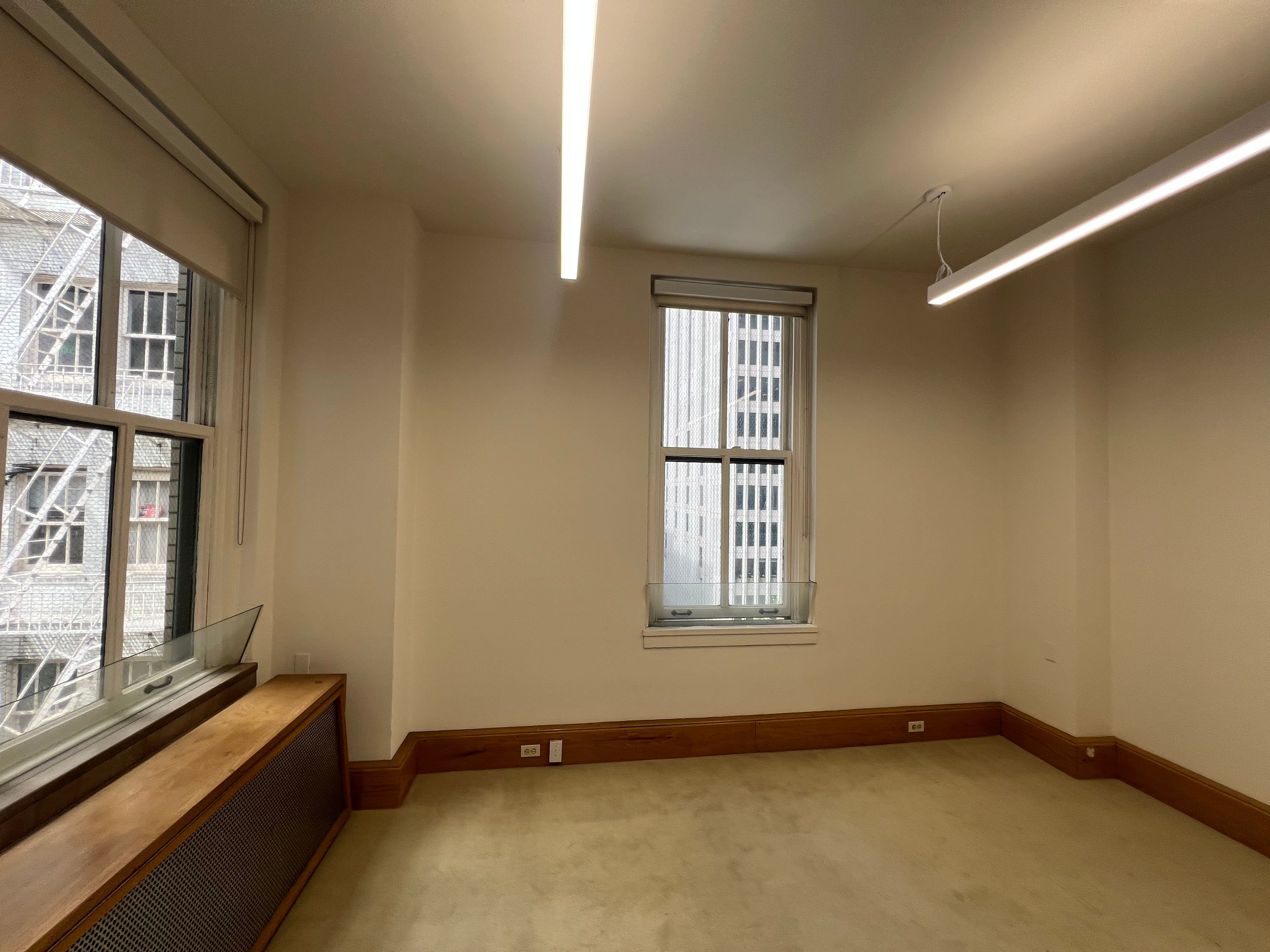 Bright Office Suite in SF Financial District