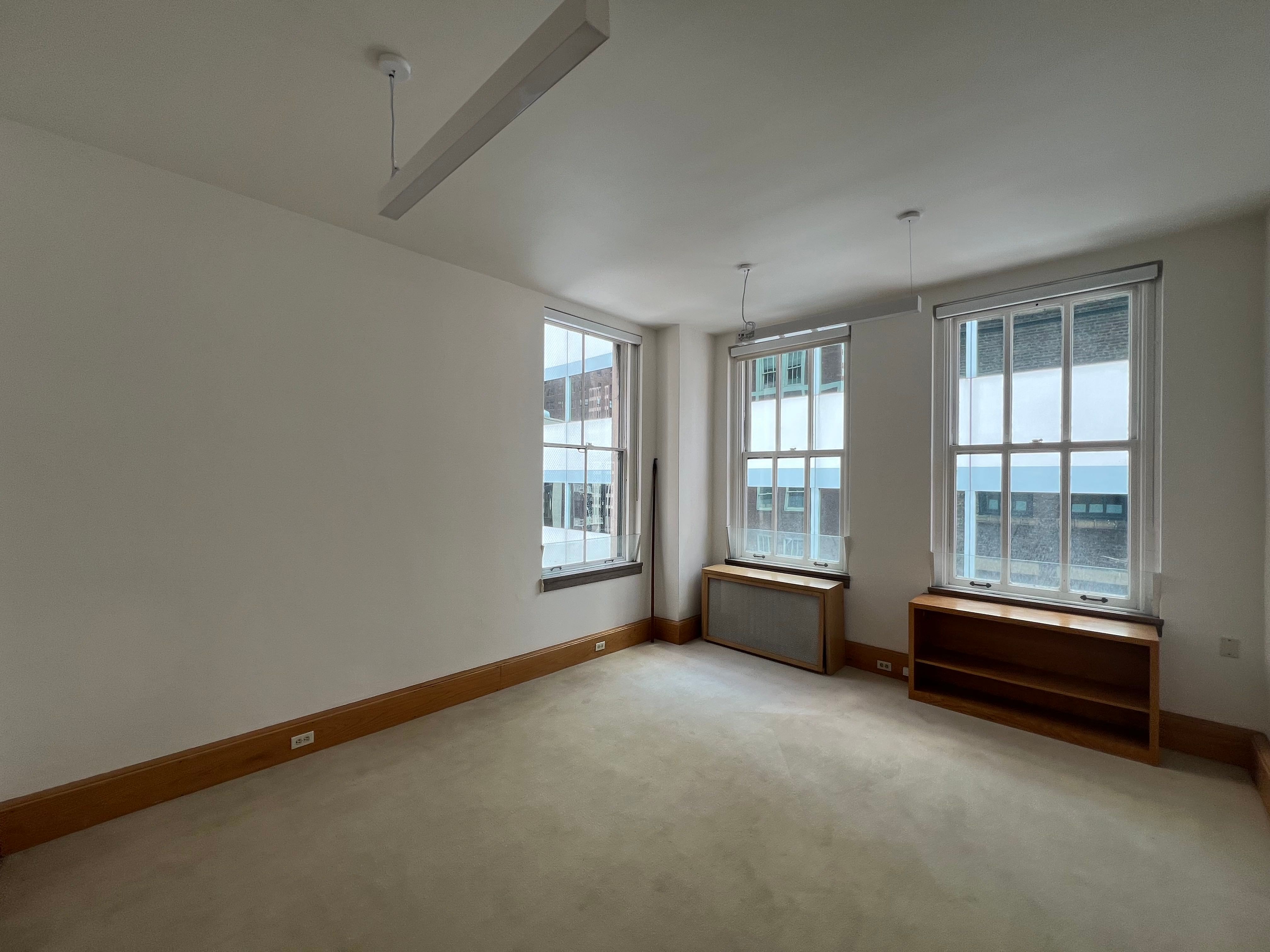 Bright Office Suite in SF Financial District