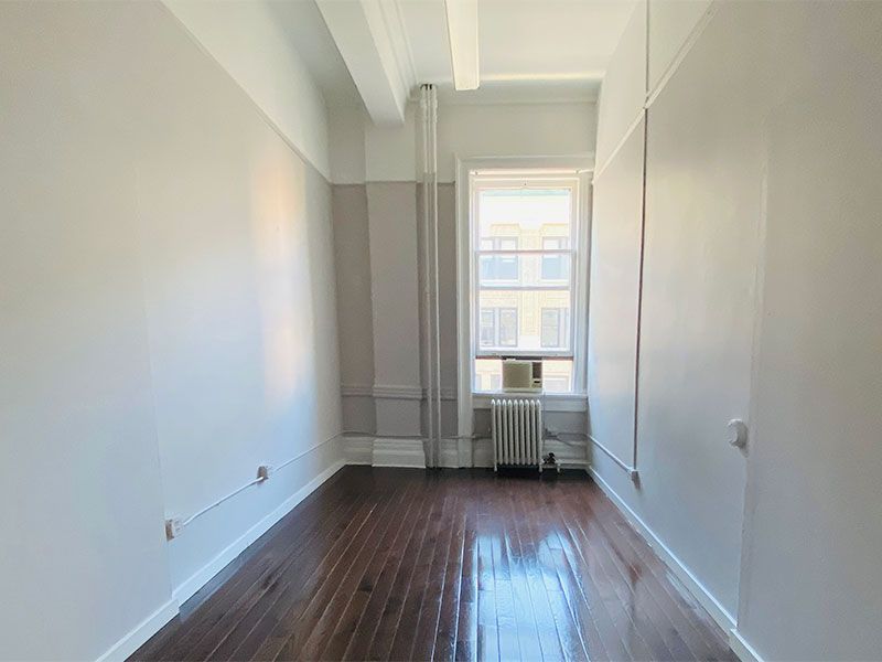 Bright Flatiron Office with Natural Light