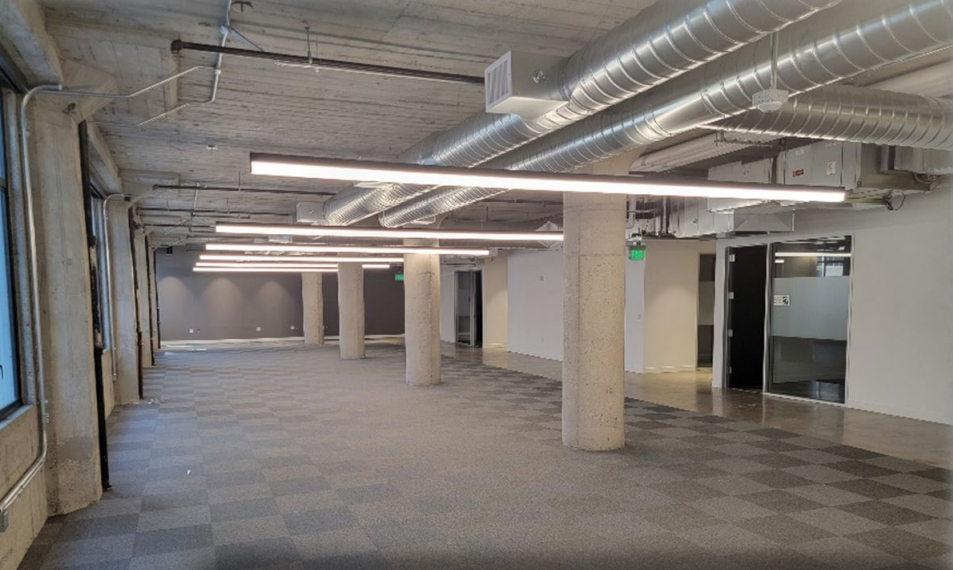 Bright Office Space with Natural Light in FIDI