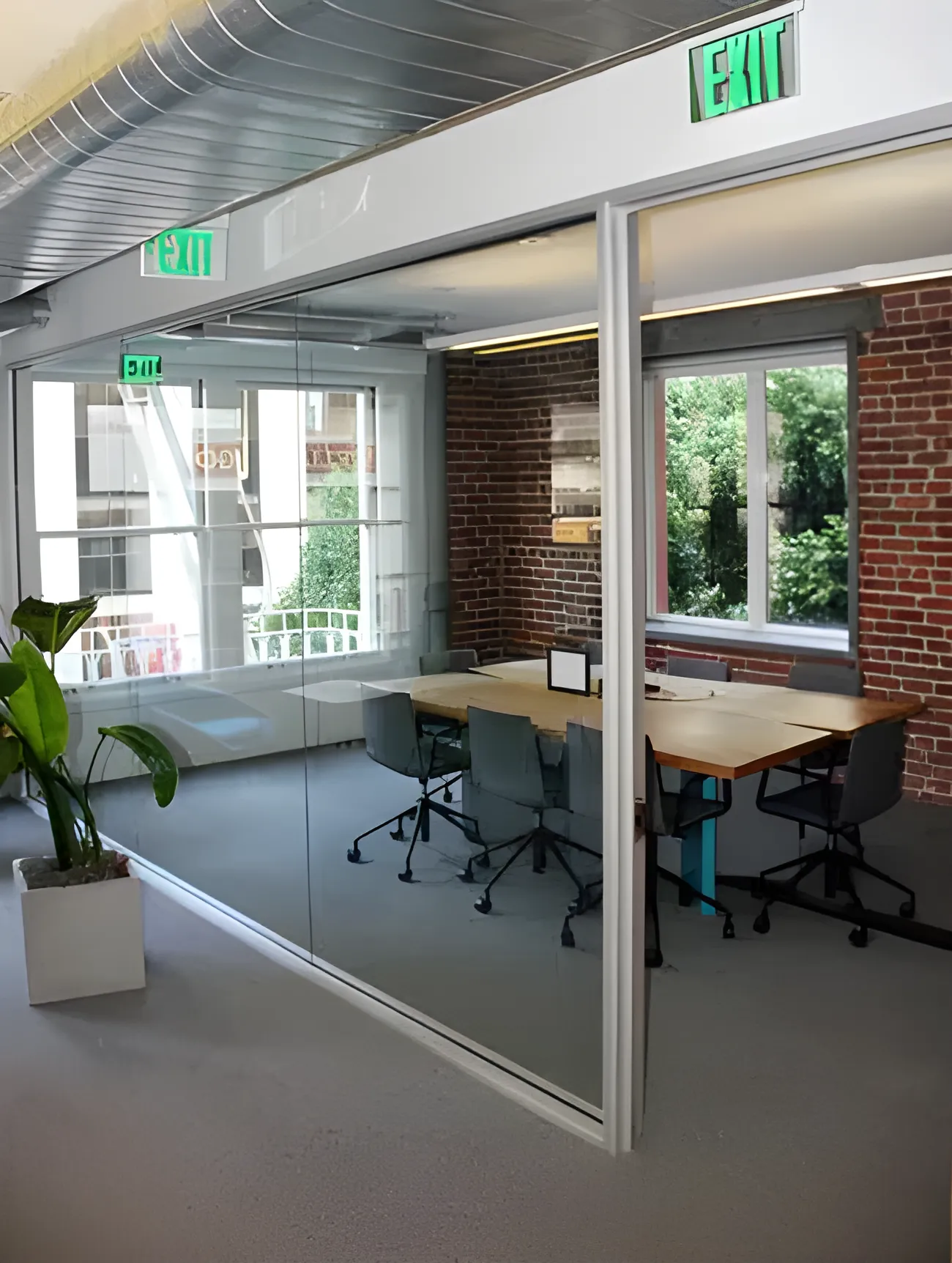 Modern Brick Office with Natural Light in FIDI