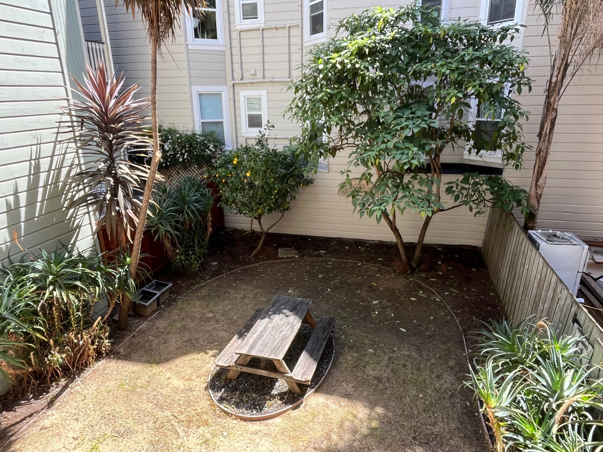 Bright, Well-Furnished Office in SF - Mission