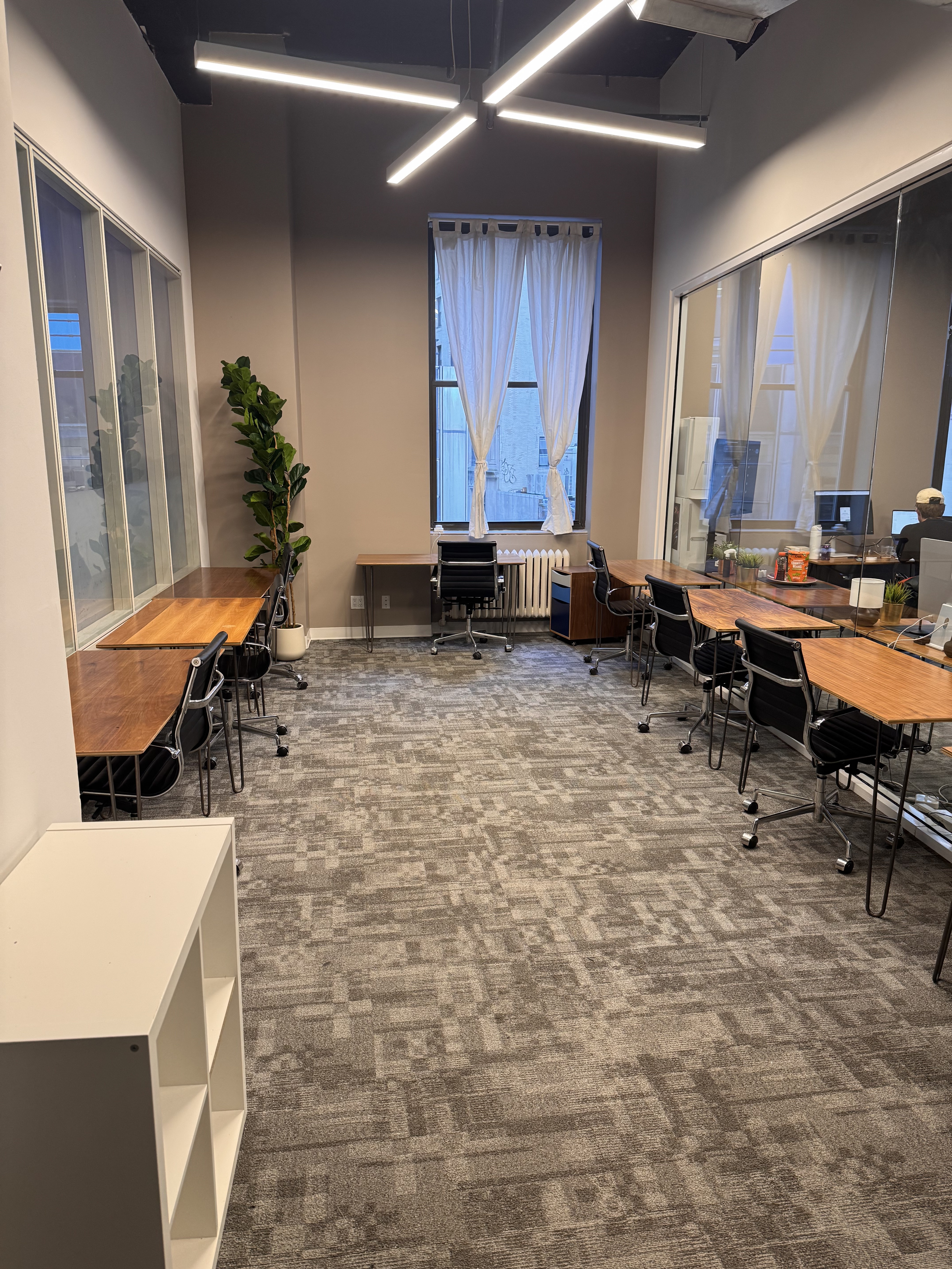 Managed Modern Office Space in Financial District