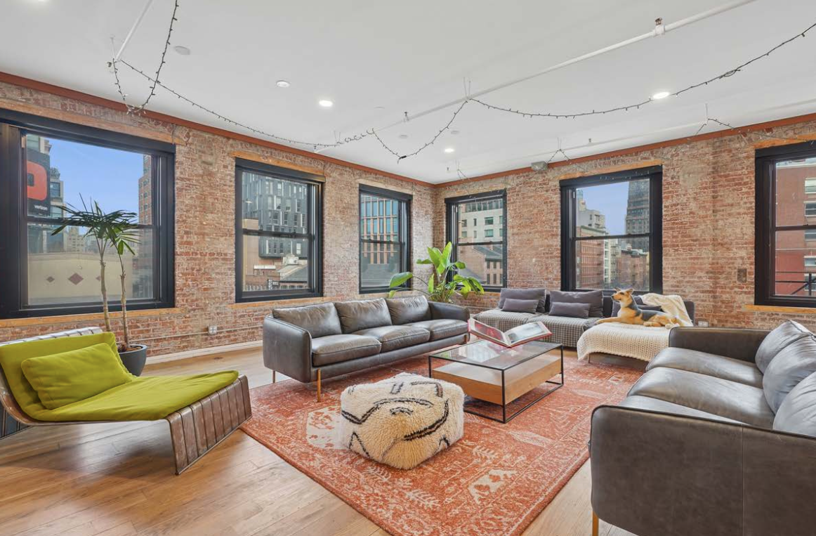 Airy Modern Duplex Workspace in Meatpacking