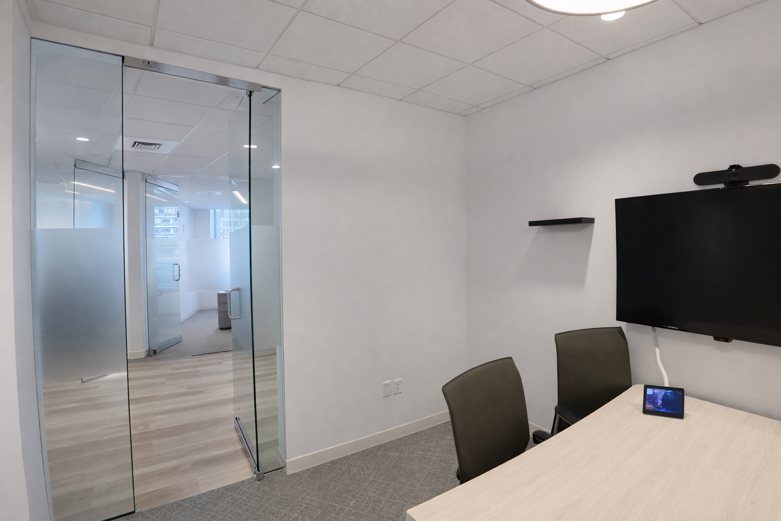 Bright, Private Office Sublet in Boston's Back Bay Tower