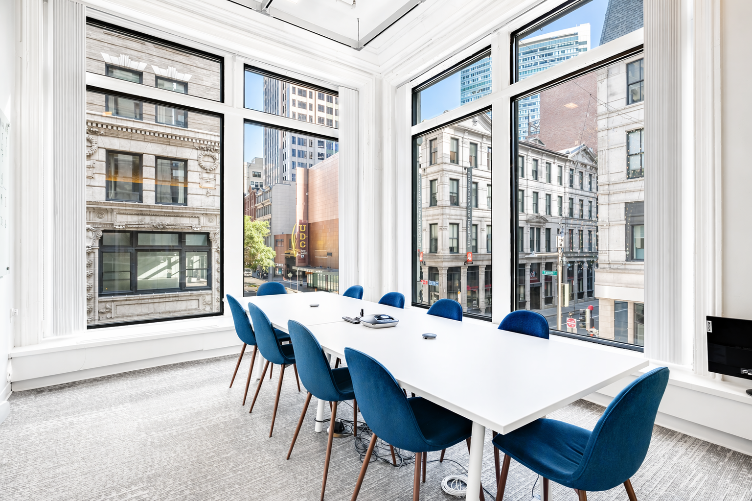 Bright Modern Office in Downtown Boston Center