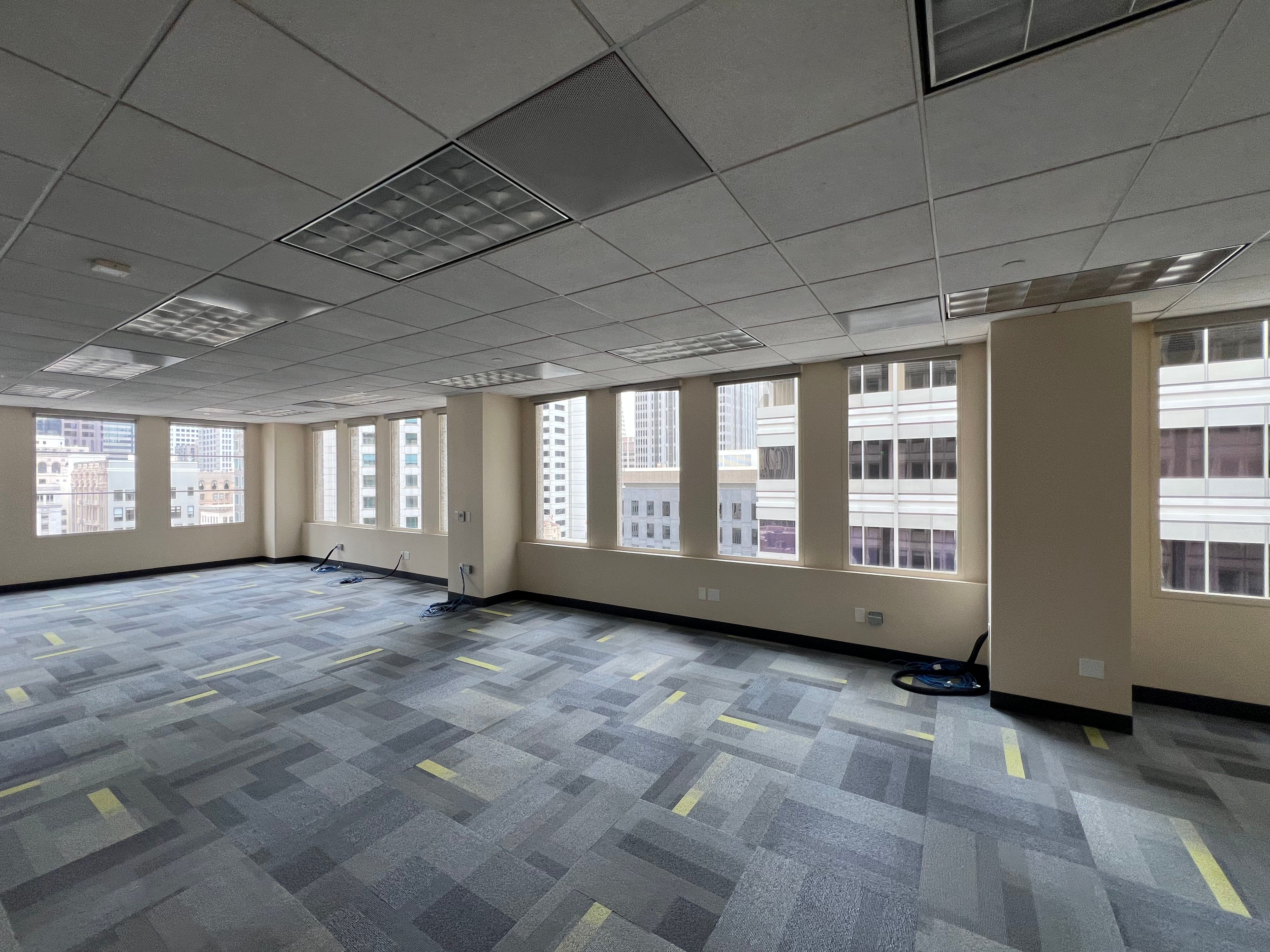 Vibrant Sunlit Office in SF Financial District