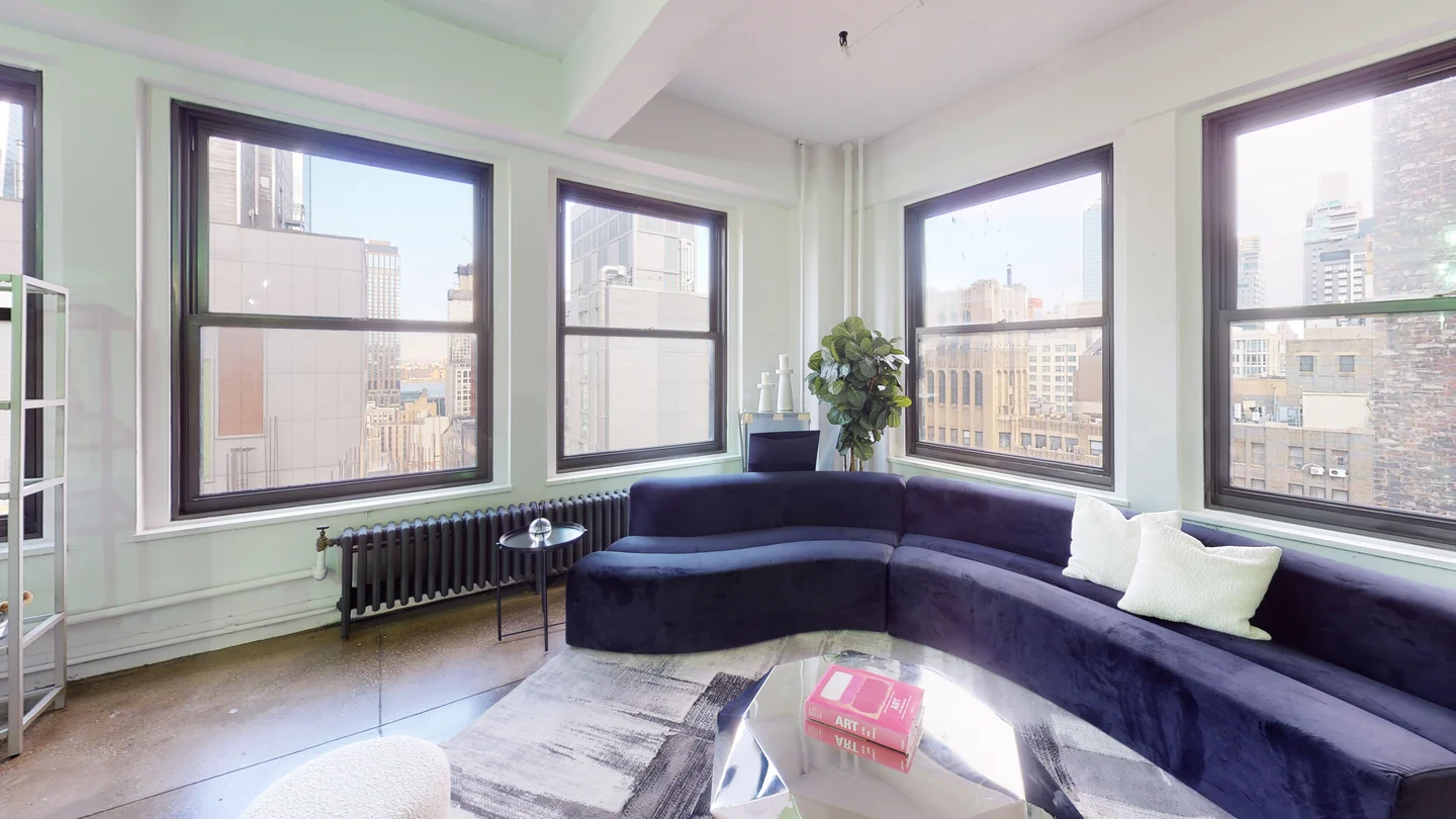 Vibrant Office Space in Garment District