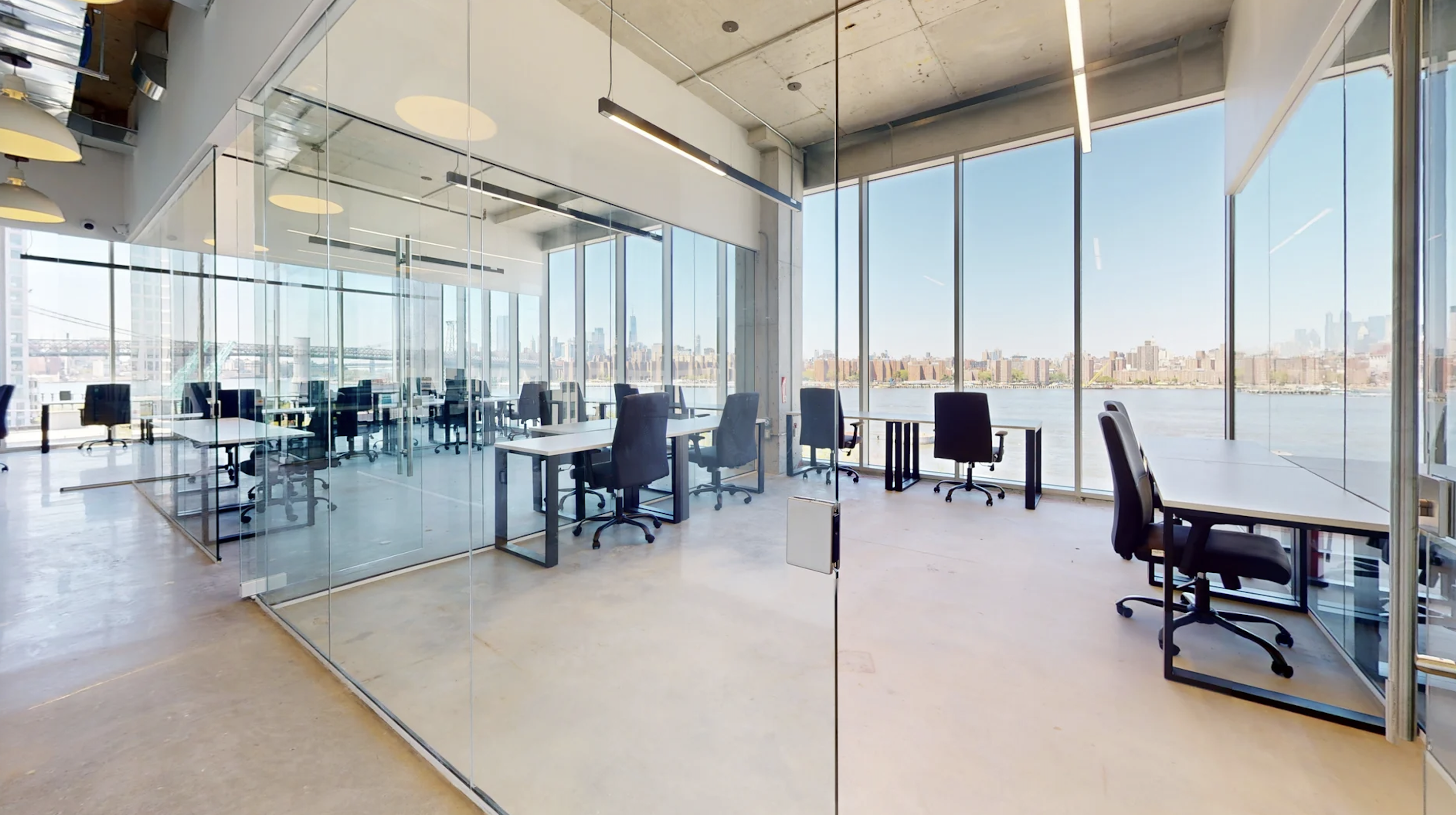 Modern Furnished Office with Great Views in Williamsburg