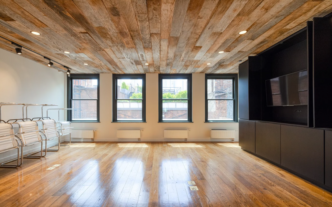 Upscale Tribeca Penthouse with Private Roofdeck