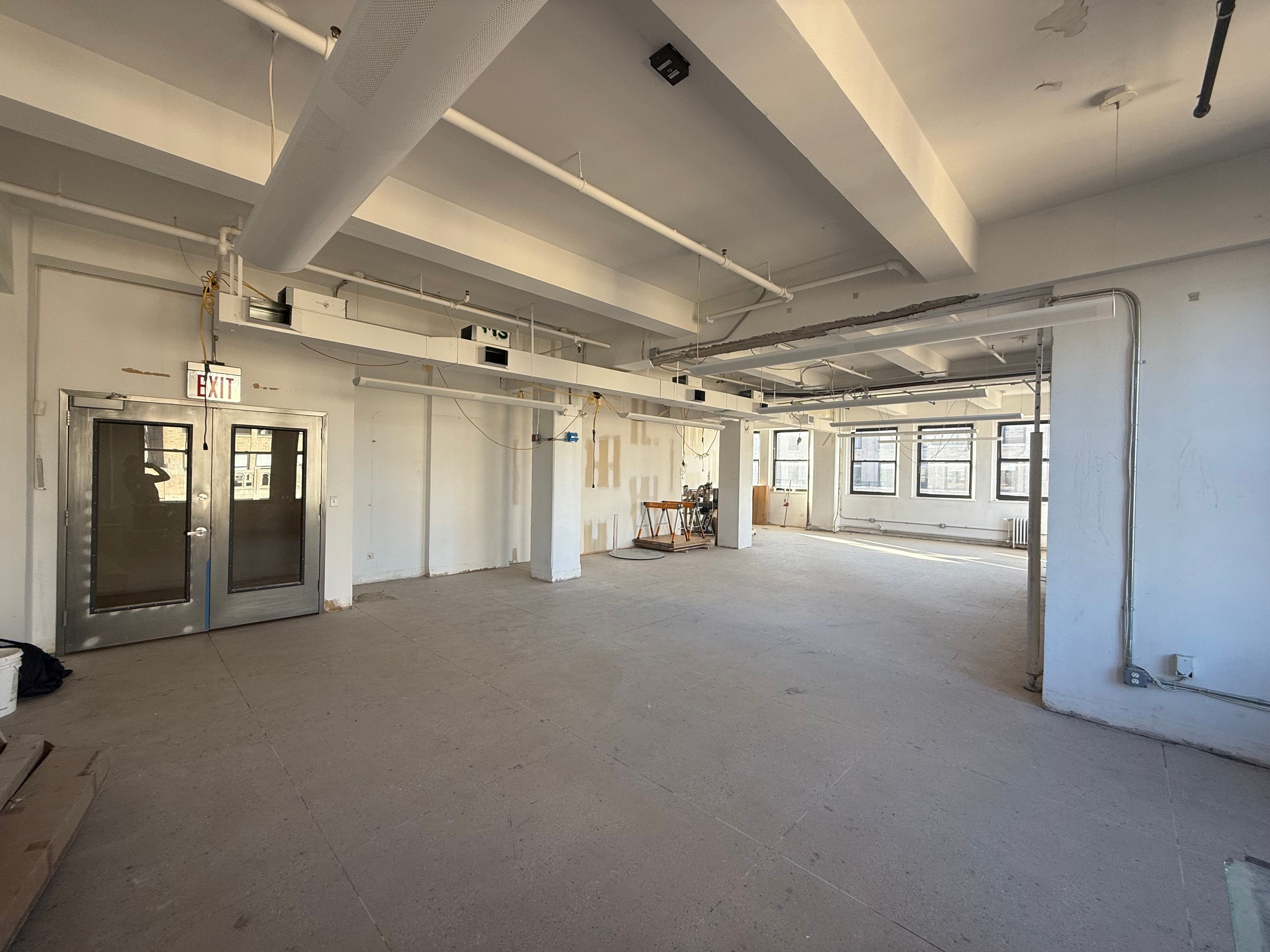 Suite with Sweeping City Views and Abundant Natural Light