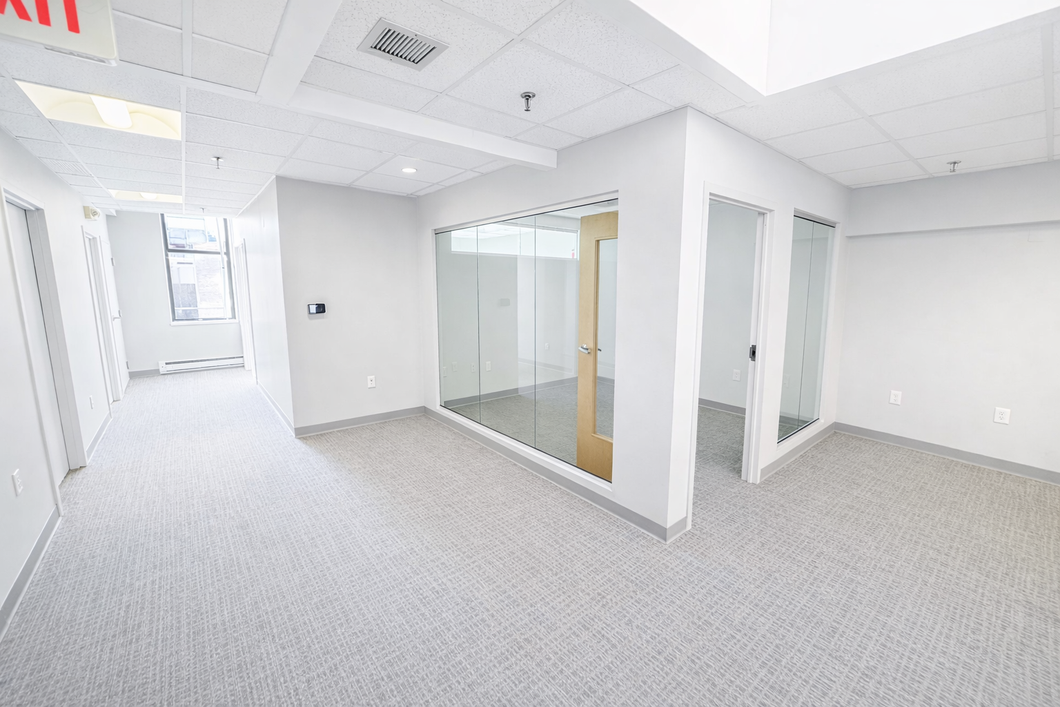 Bright Downtown Boston Office with Natural Light