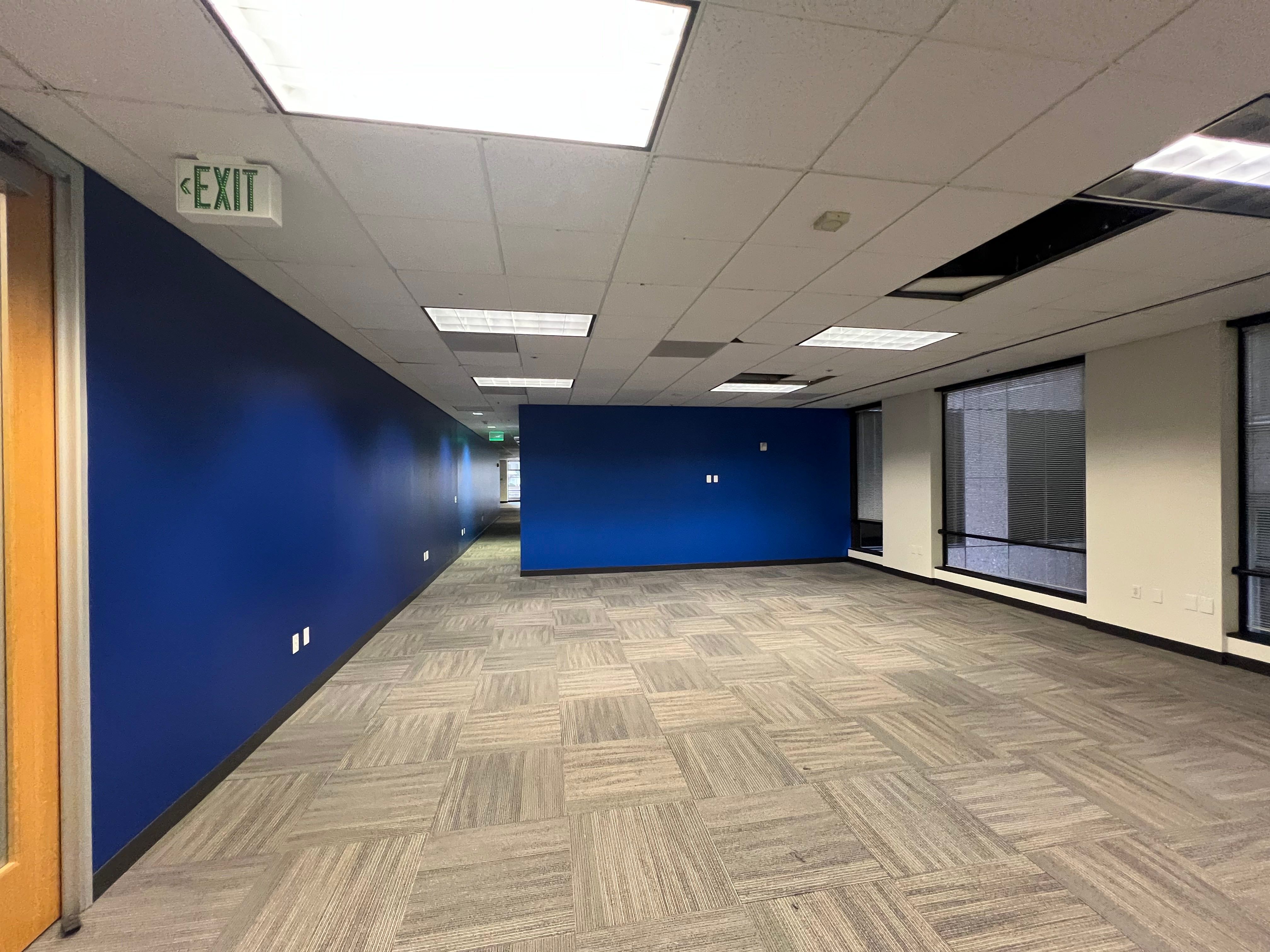 Bright and Airy Office in South Financial District