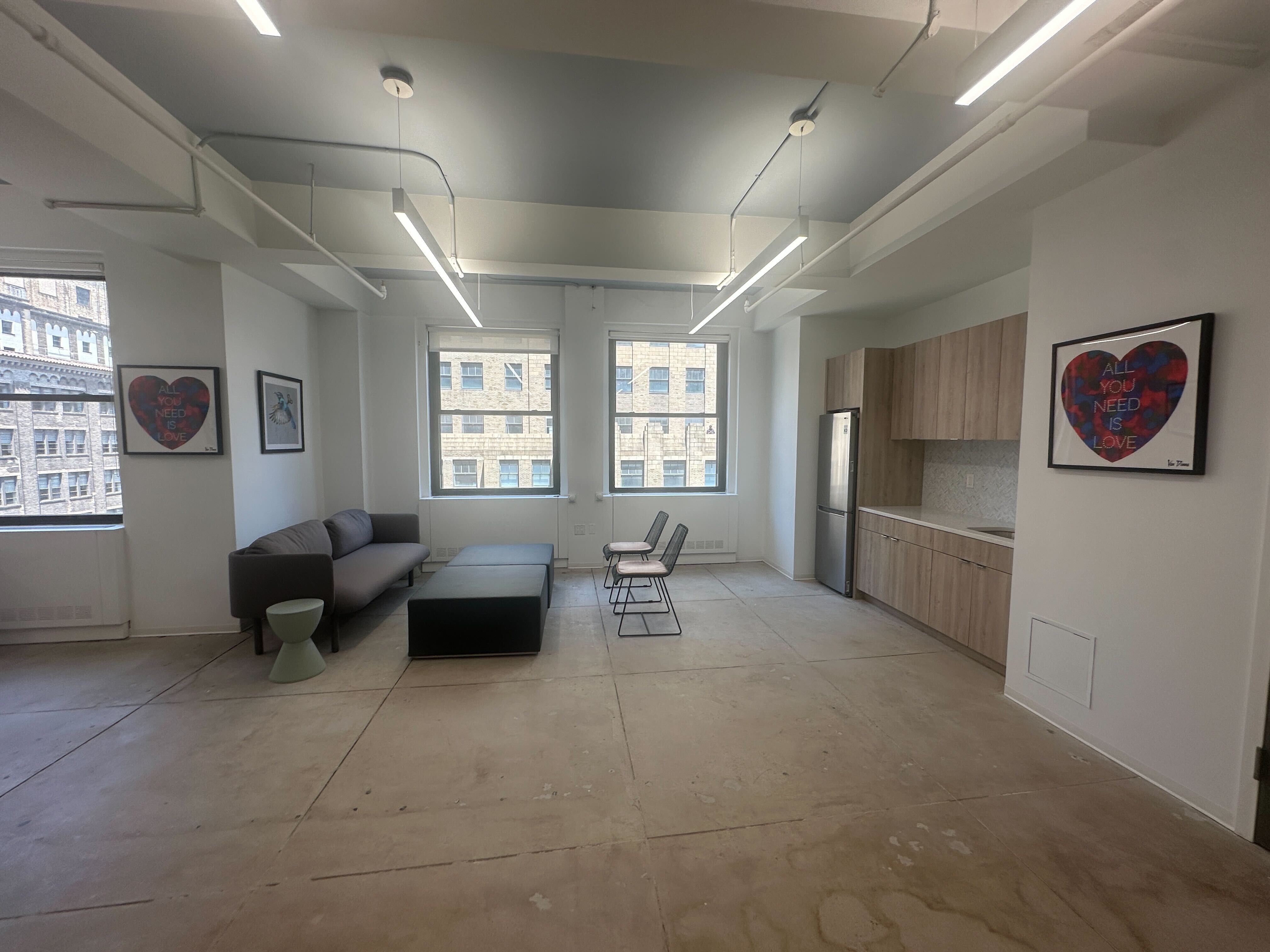 Bright Spacious Office Steps from Grand Central 