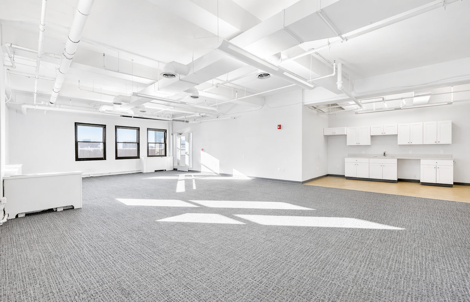Bright Downtown Boston Office with Modern Amenities