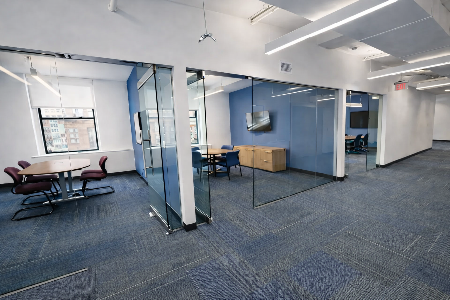 Modern Vibrant Workspace in Downtown Boston