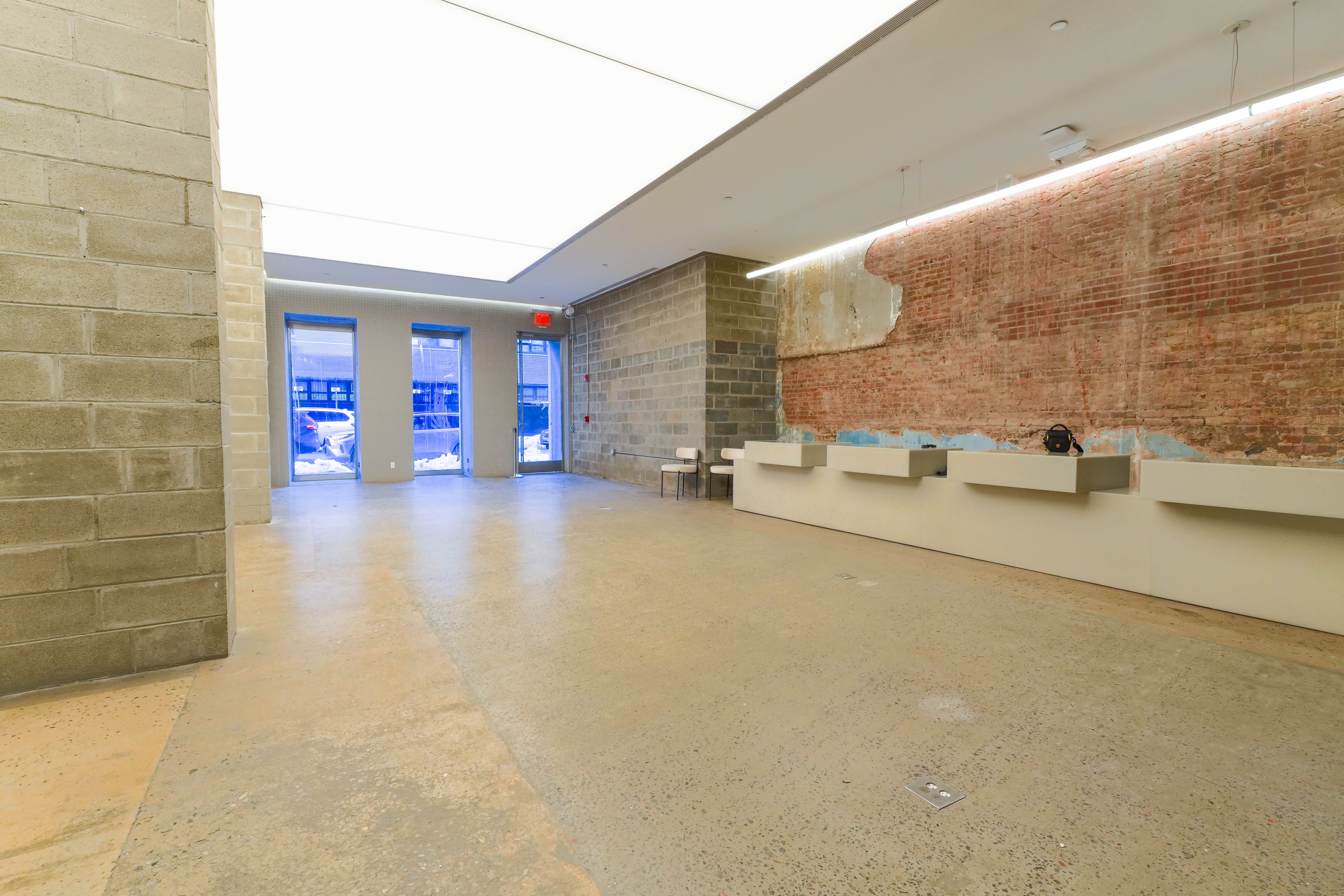 Gallery-Grade Space in the Heart of Downtown
