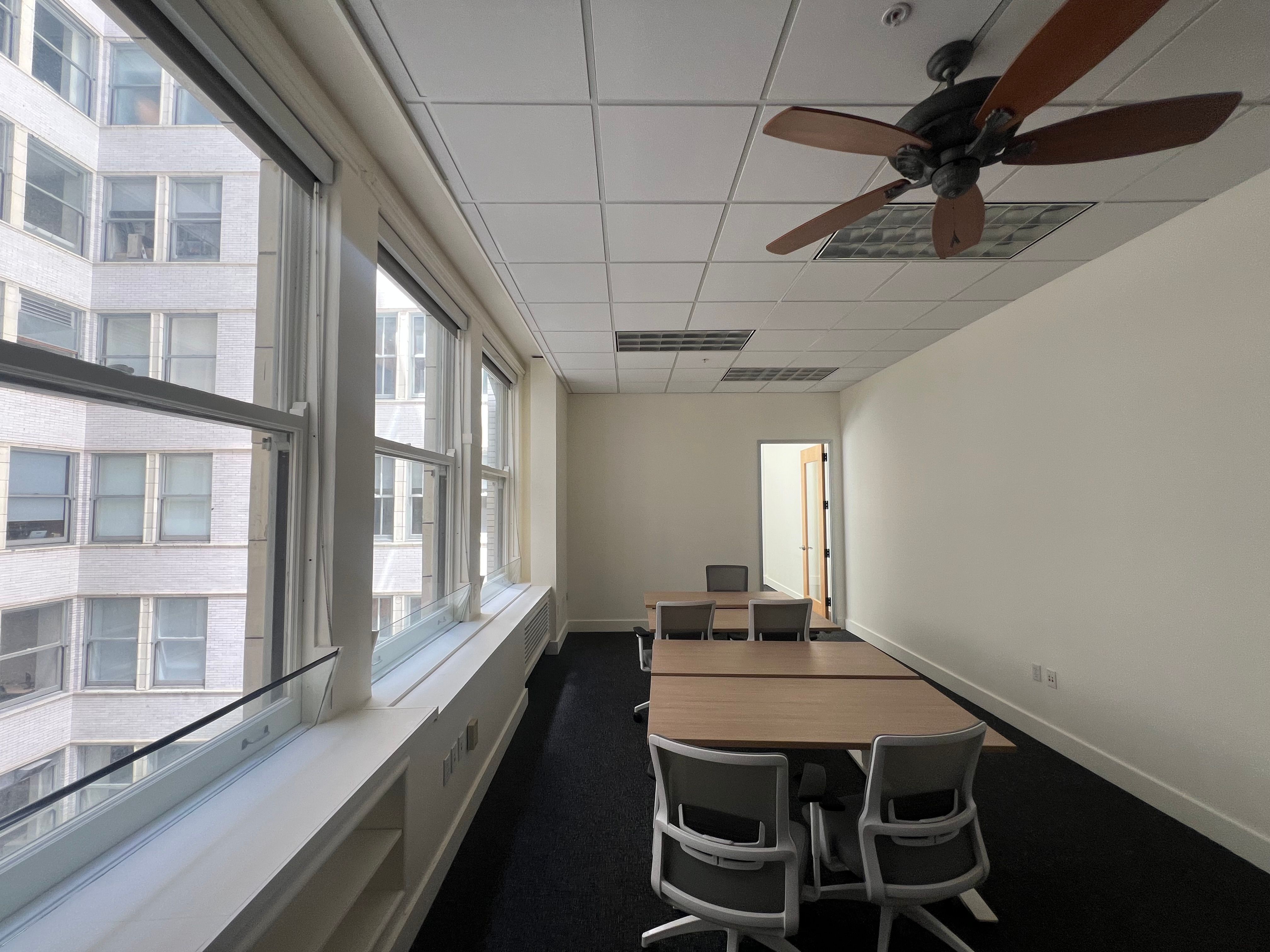Functional FiDi Office with Essential Amenities