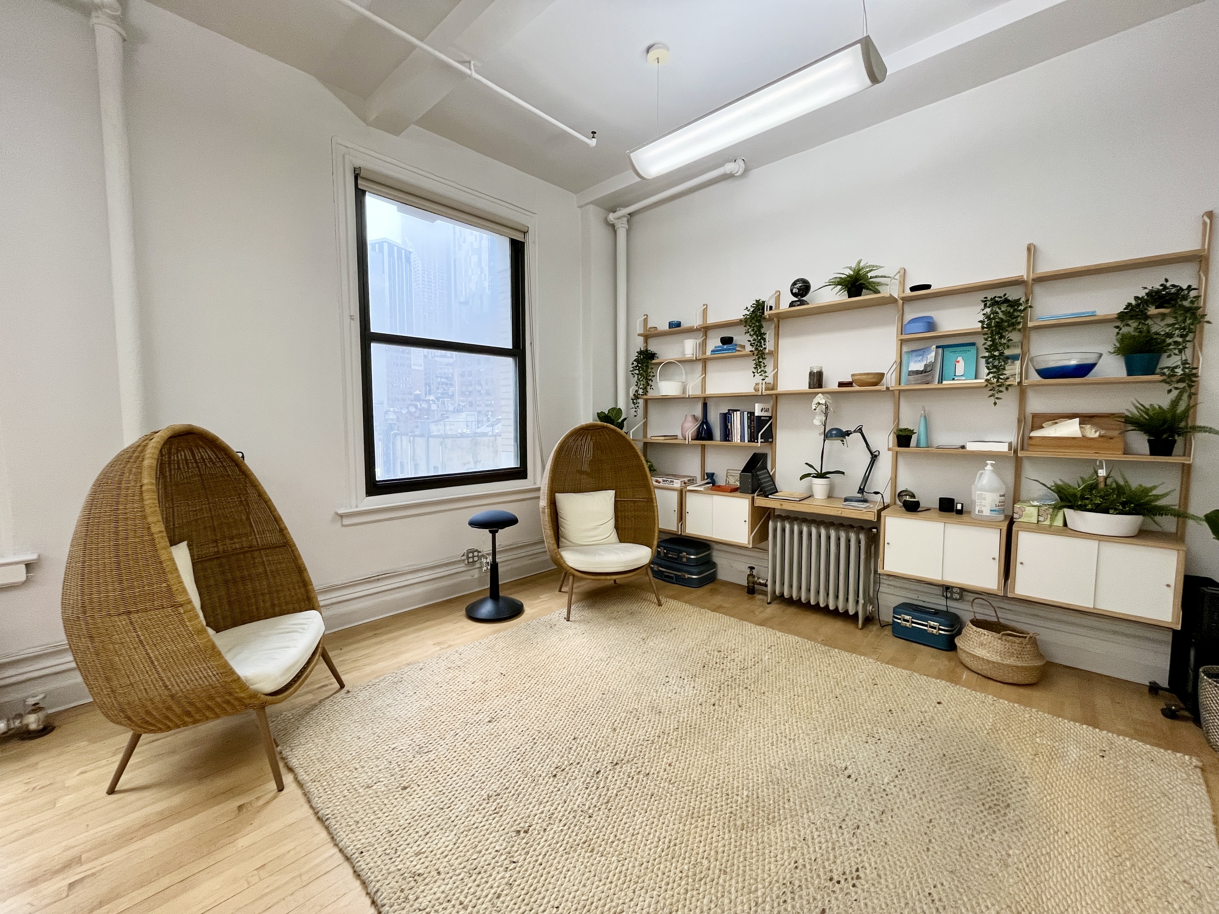 Bright Office Space with Three Meeting Rooms + Phonebooths