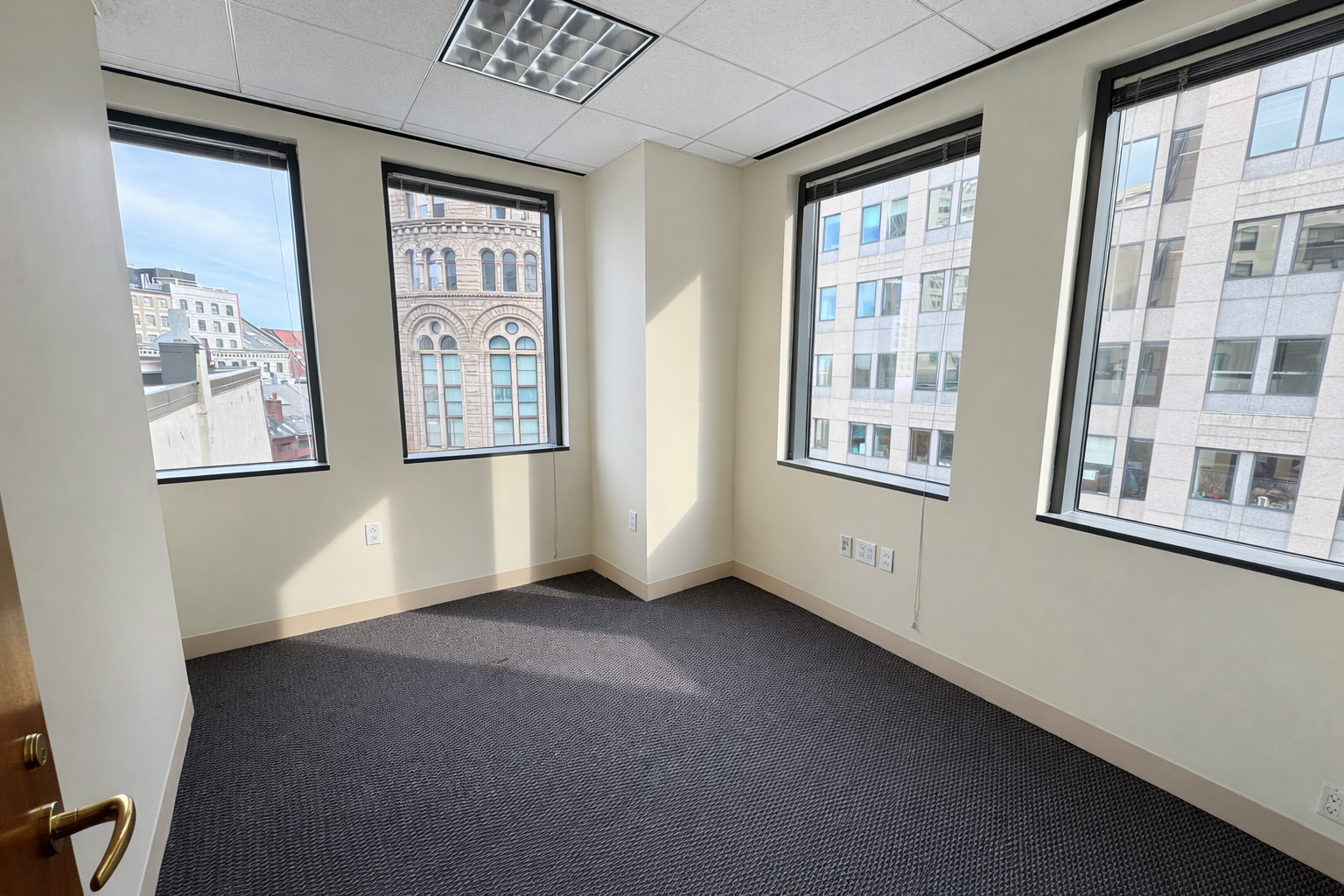 Bright Downtown Office Space with Natural Light