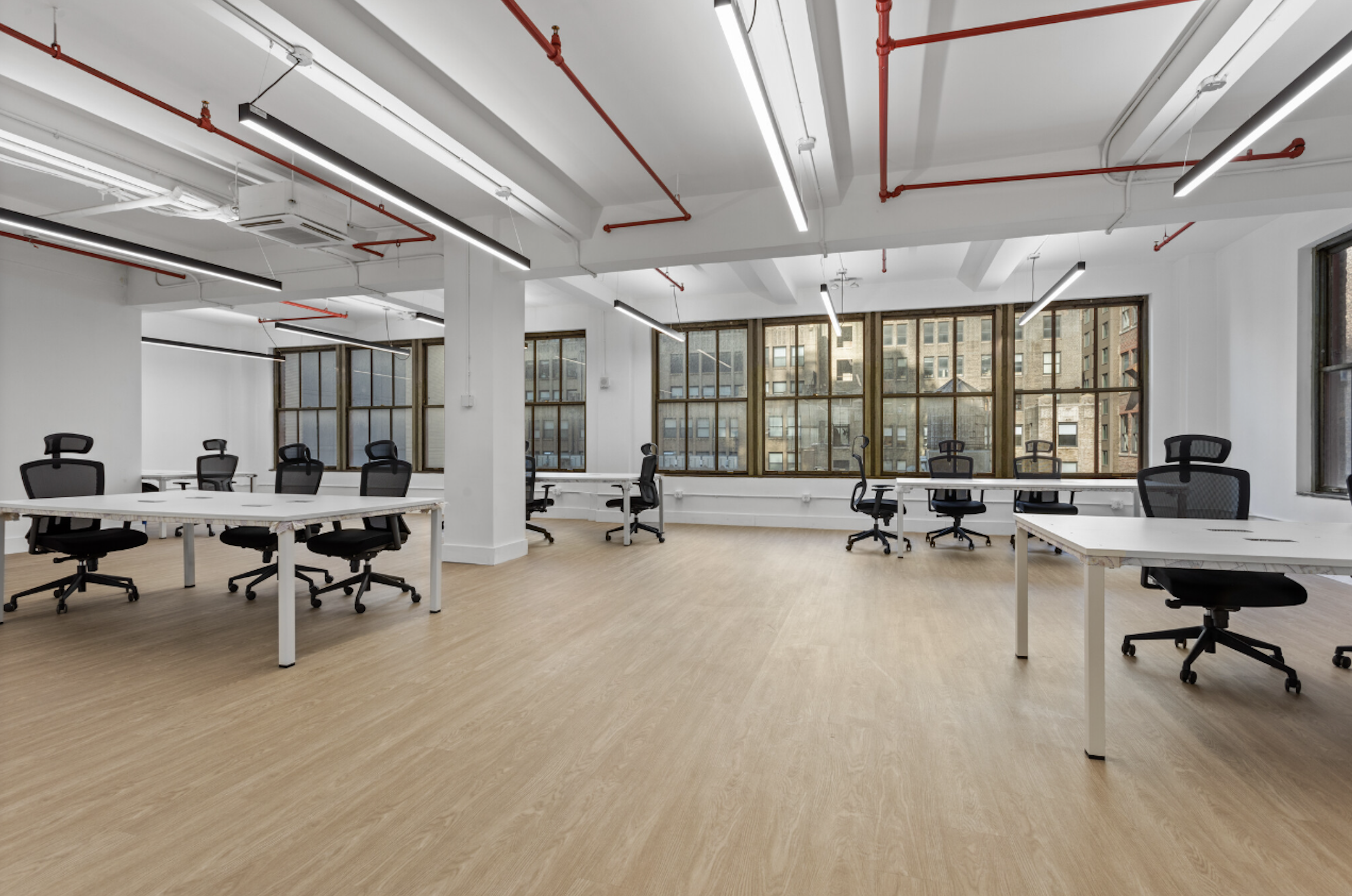 Sprawling Bright Office in NYC's Garment District