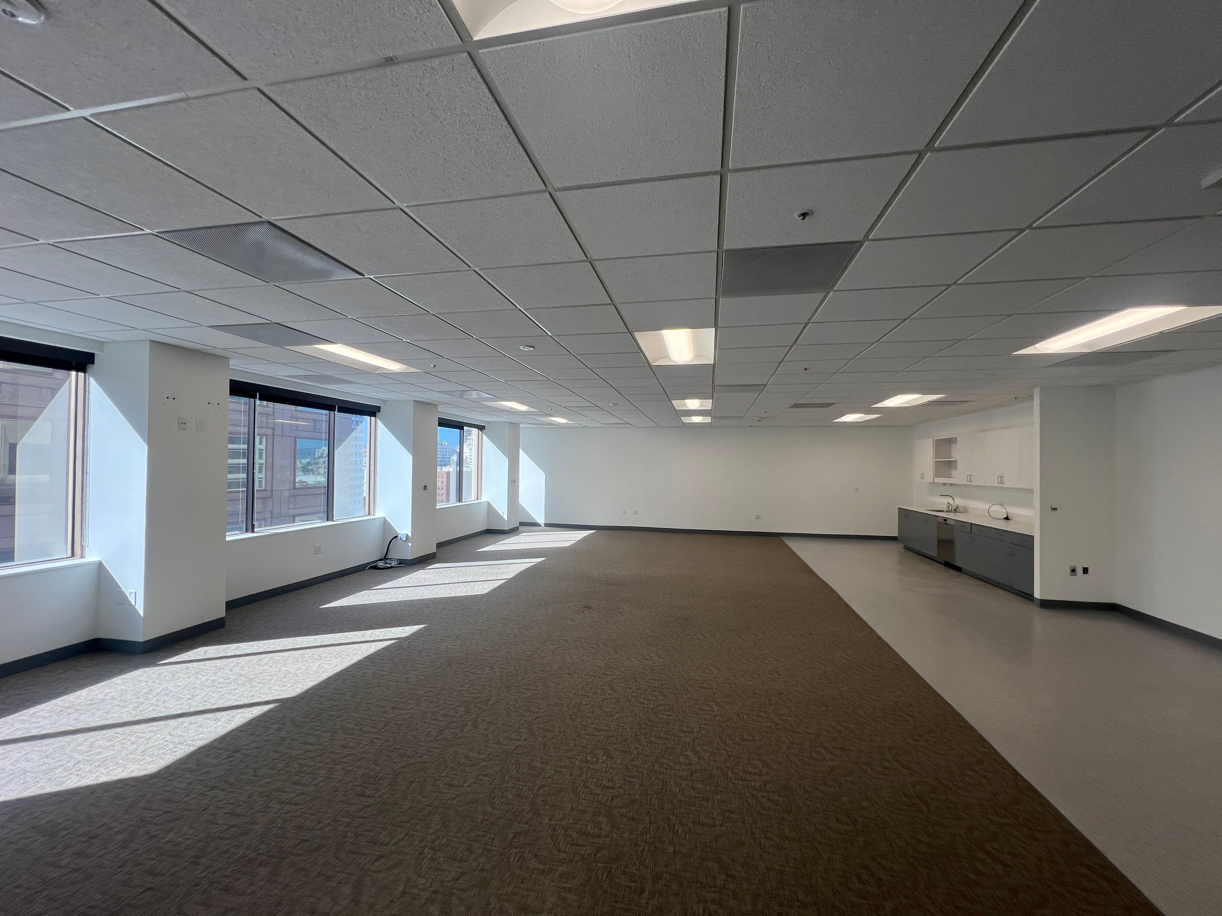 Bright Office Space in Vibrant Chinatown