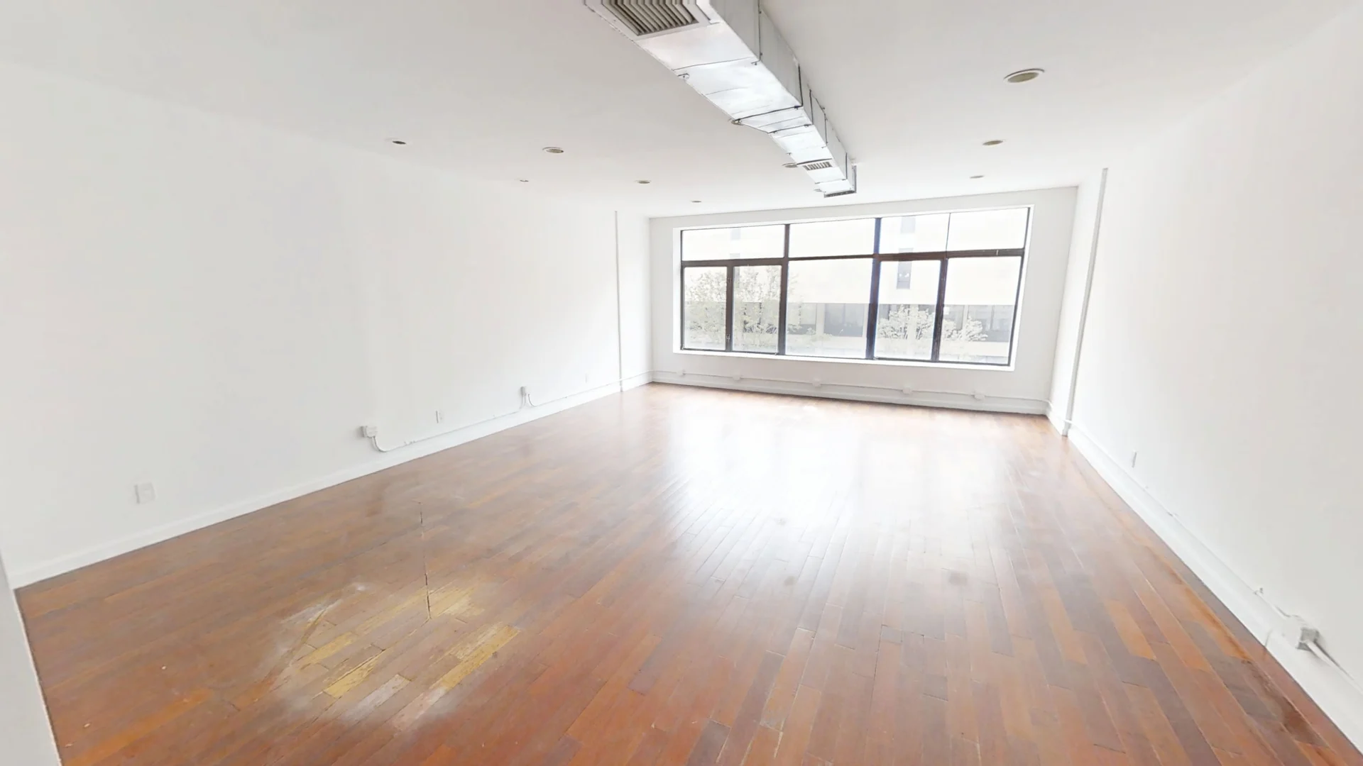 Bright Chelsea Front Office Space 