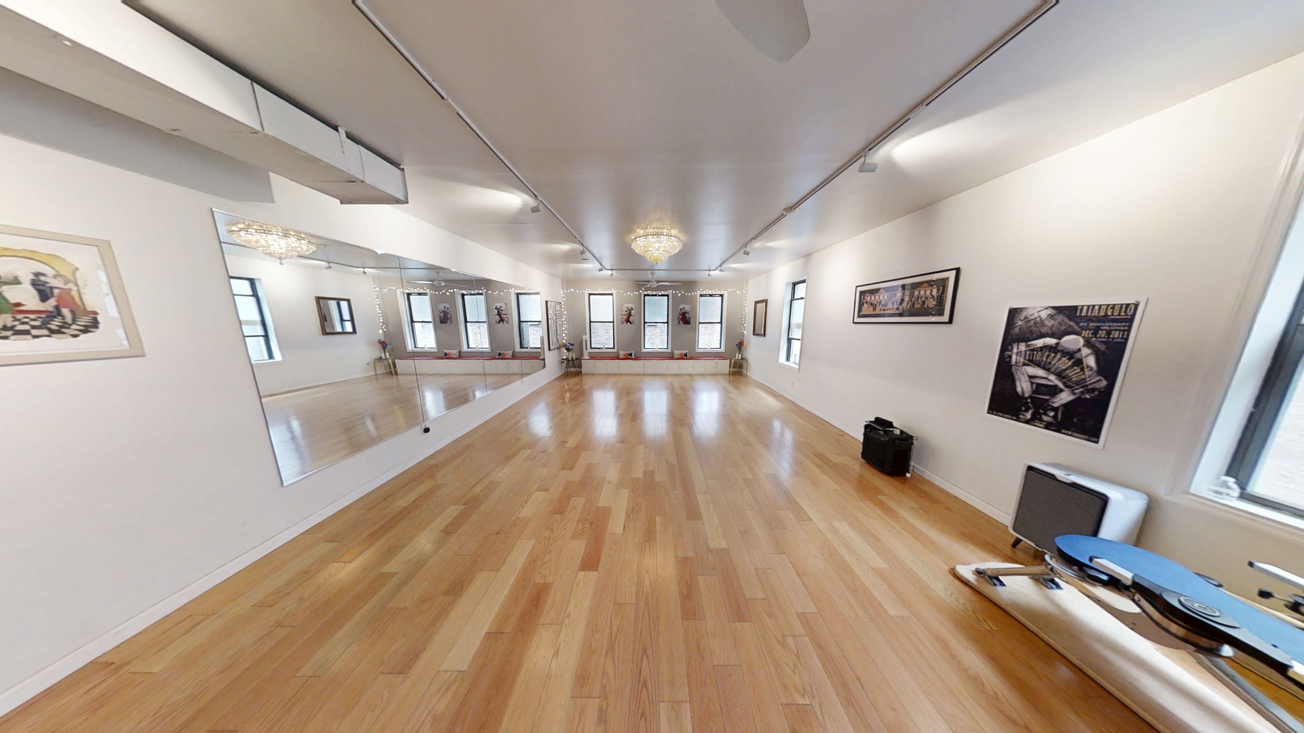 Bright Chelsea Rear Office Space 