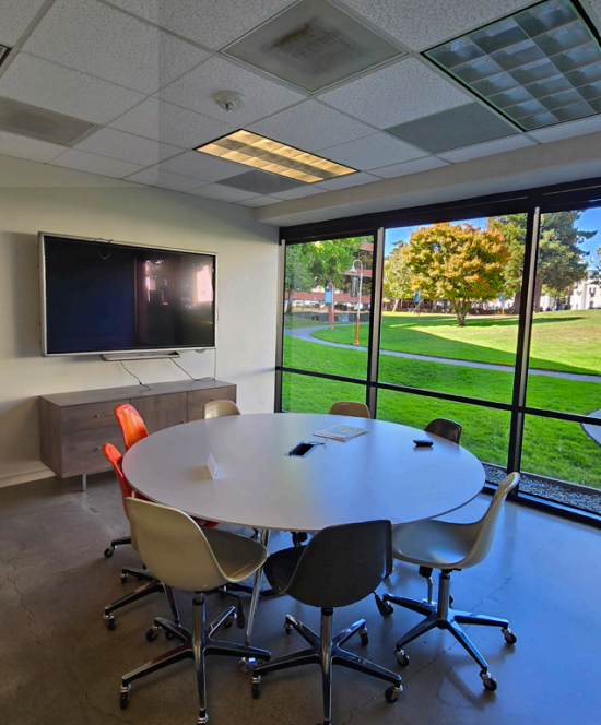Bright Inviting Office in SF - North Beach
