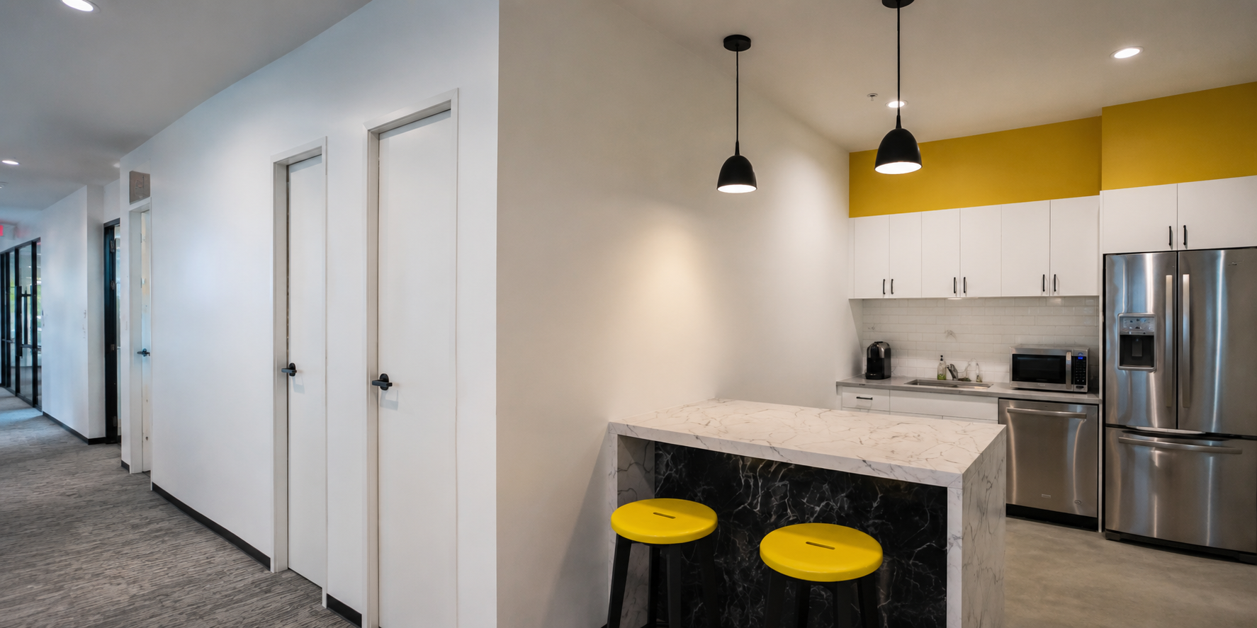 Bright Workspace in Iconic Downtown Boston Office Tower