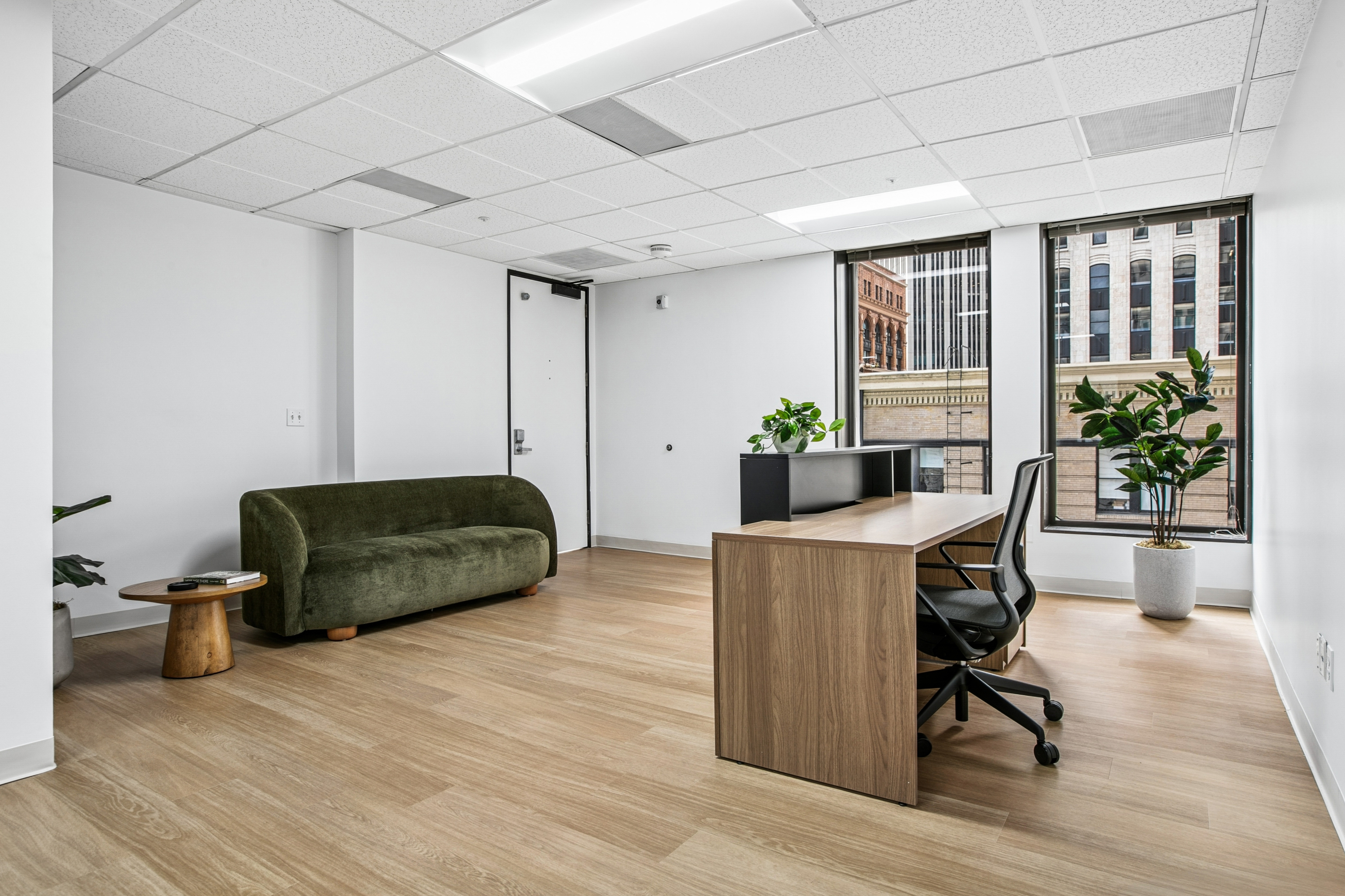 Bright Modern Office in SF Financial District